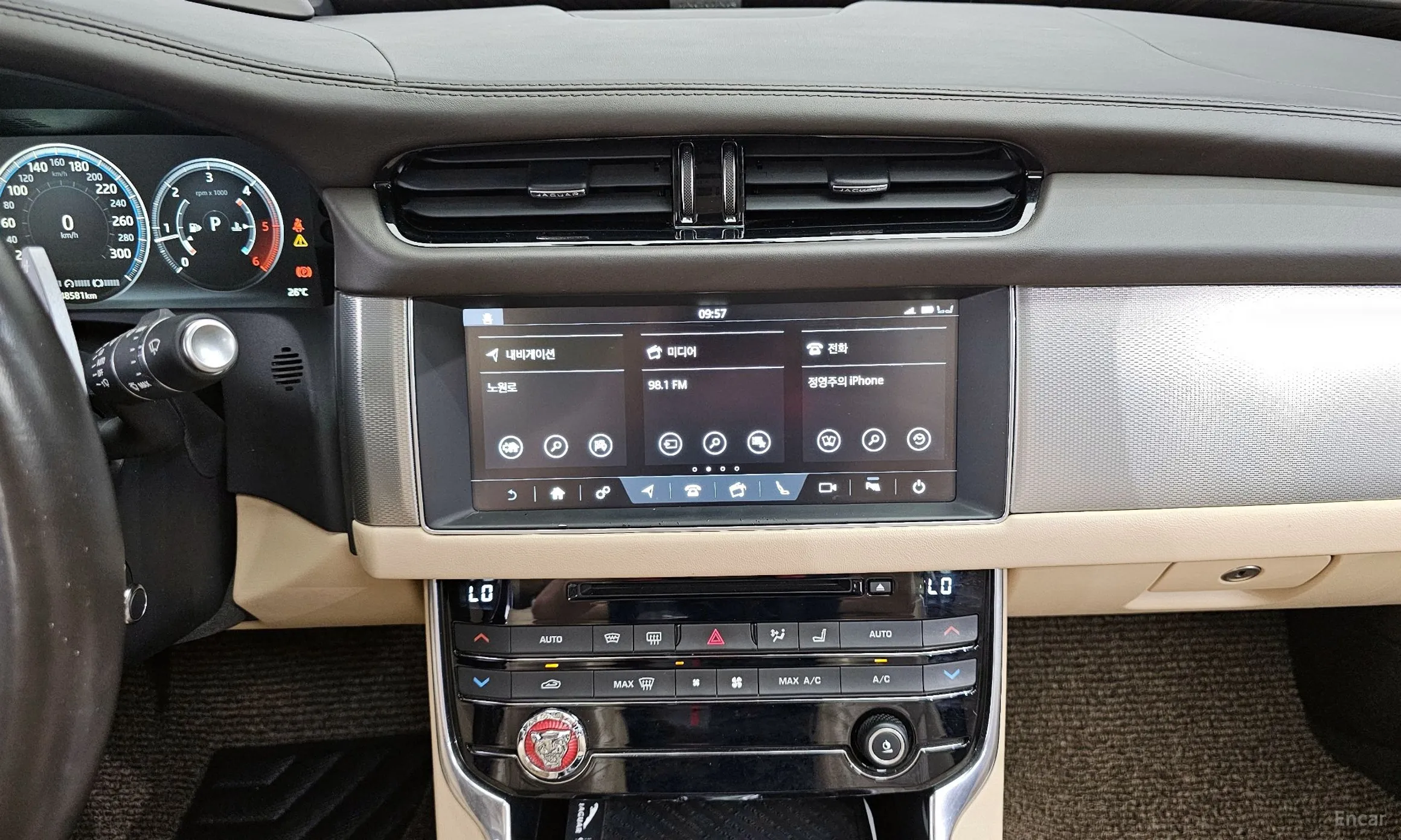 Jaguar XF (x260) превью 14