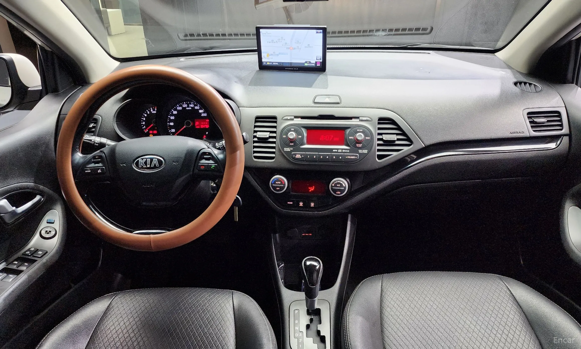 Kia morning превью 4