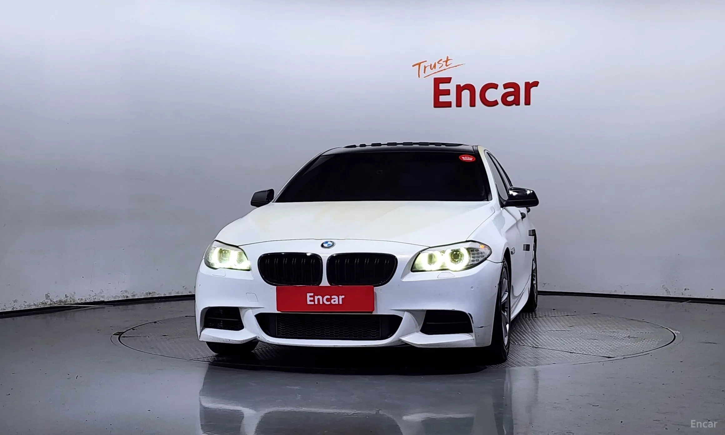 BMW 5 Series (F10) превью 2