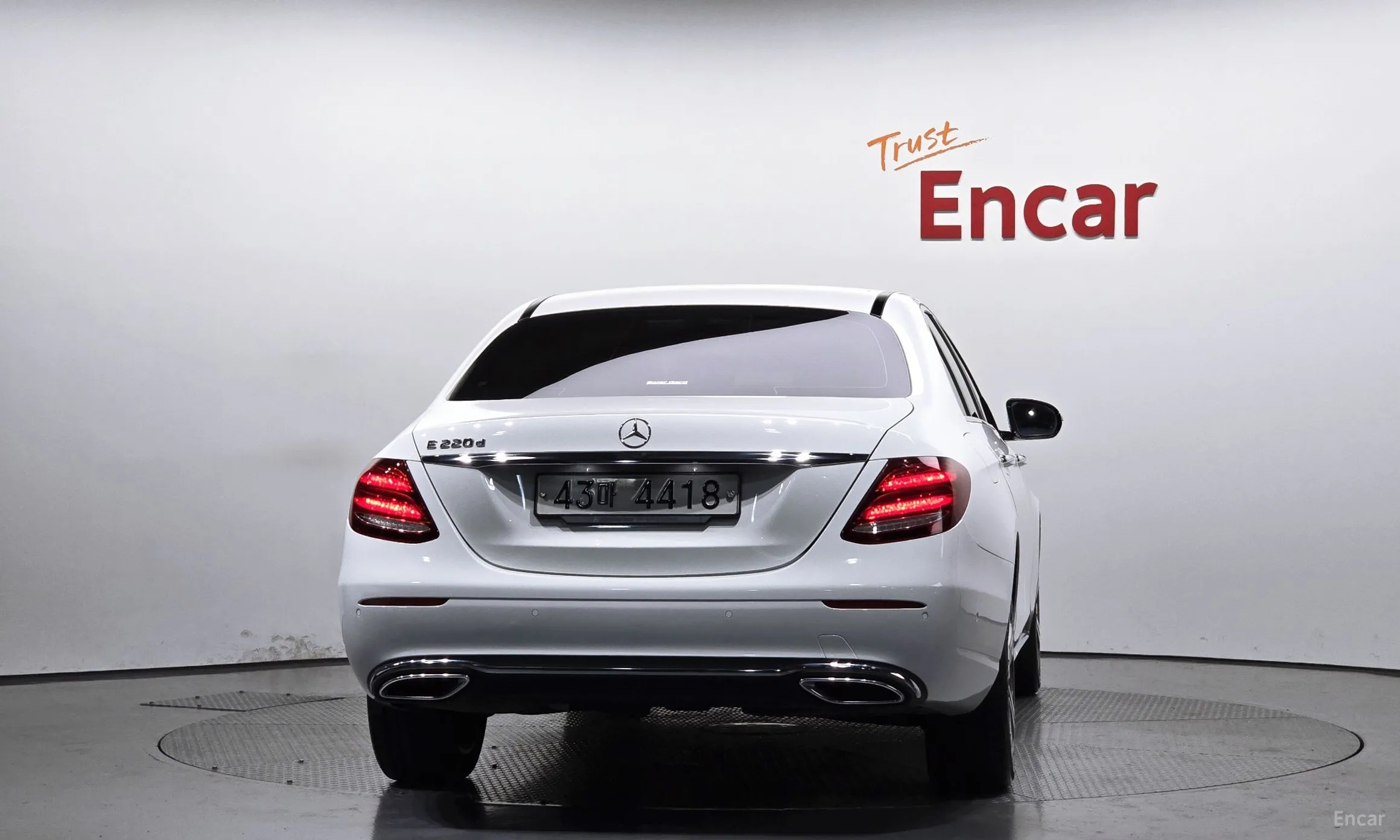 Mercedes Benz E-Class W213 превью 3