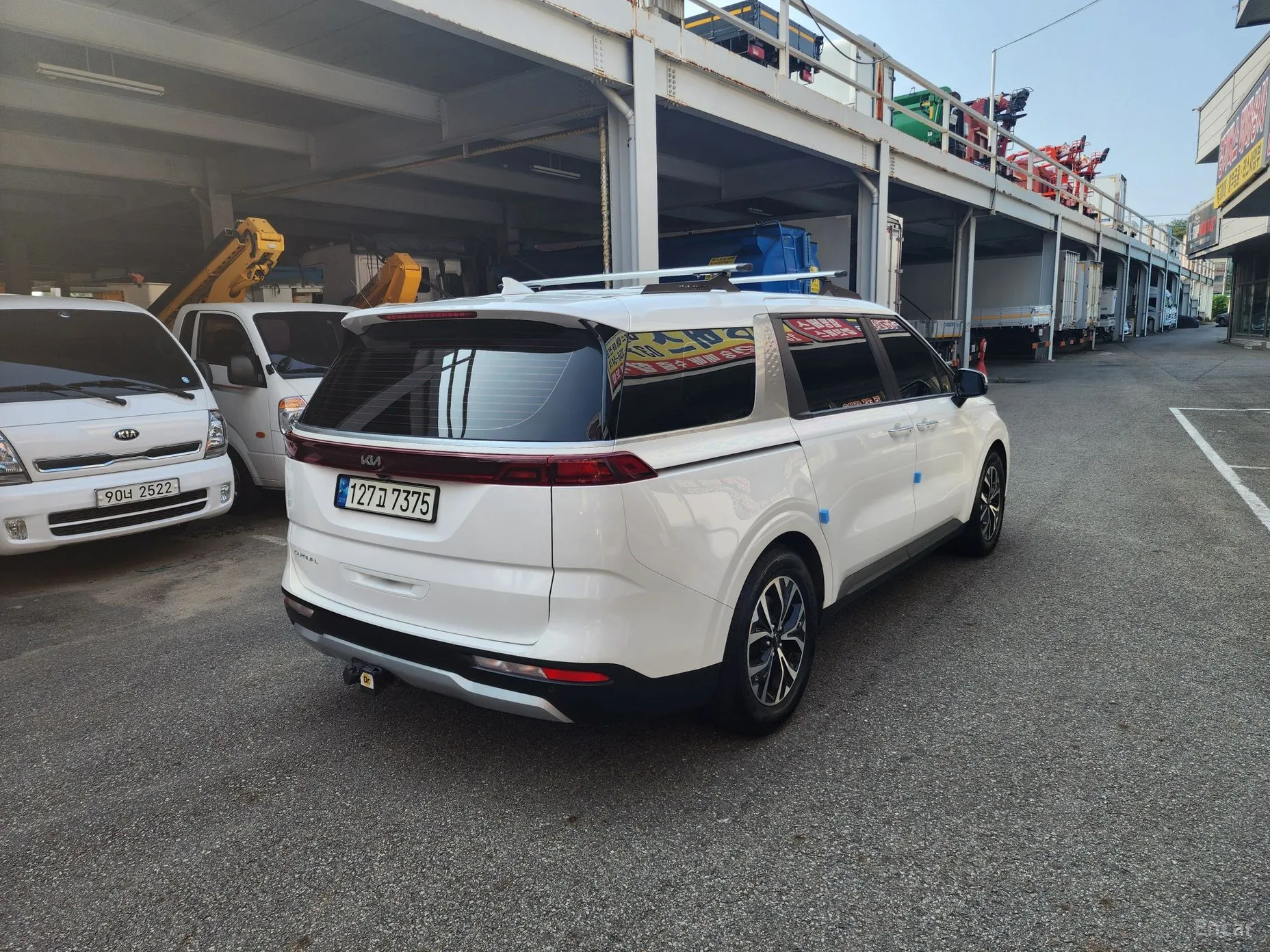 Kia Carnival Gen 4 превью 3