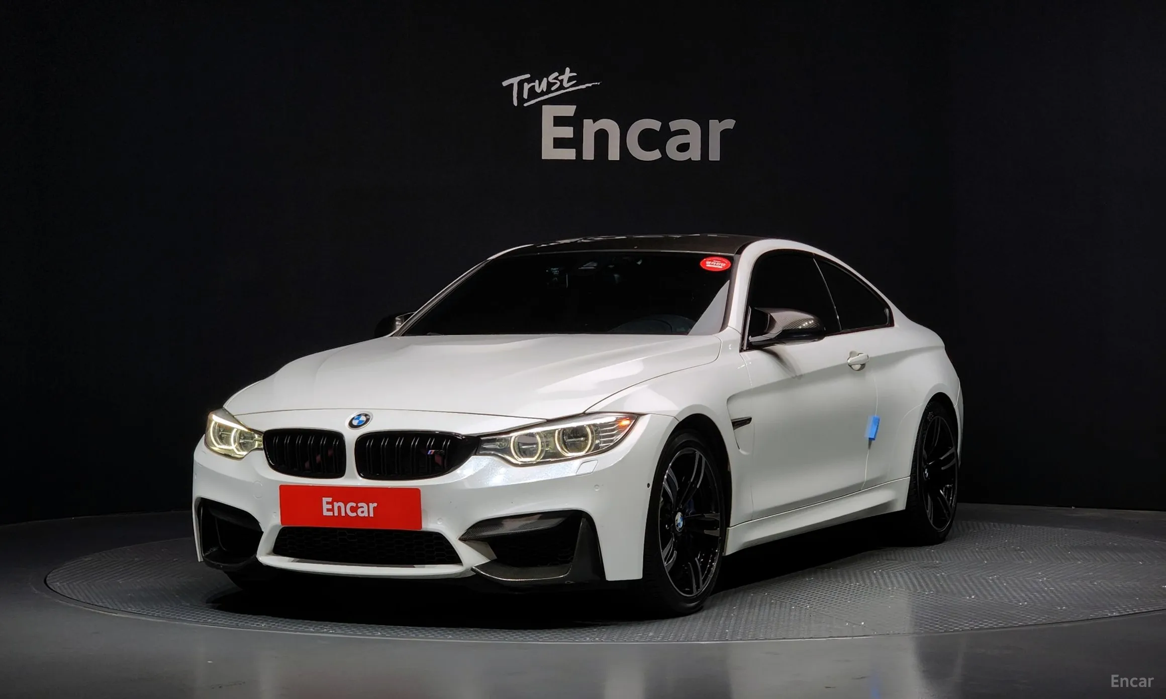 BMW M4 (F82)