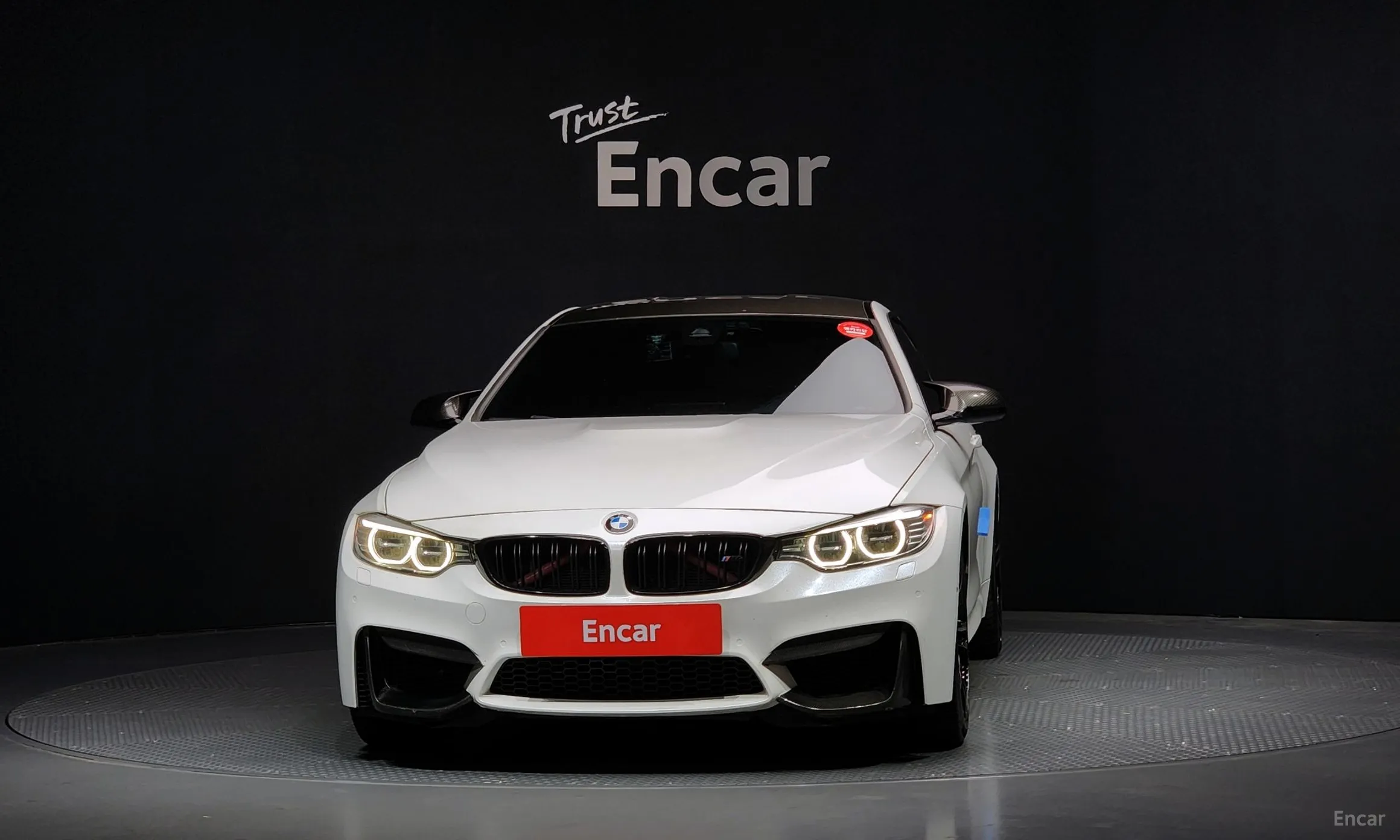 BMW M4 (F82)