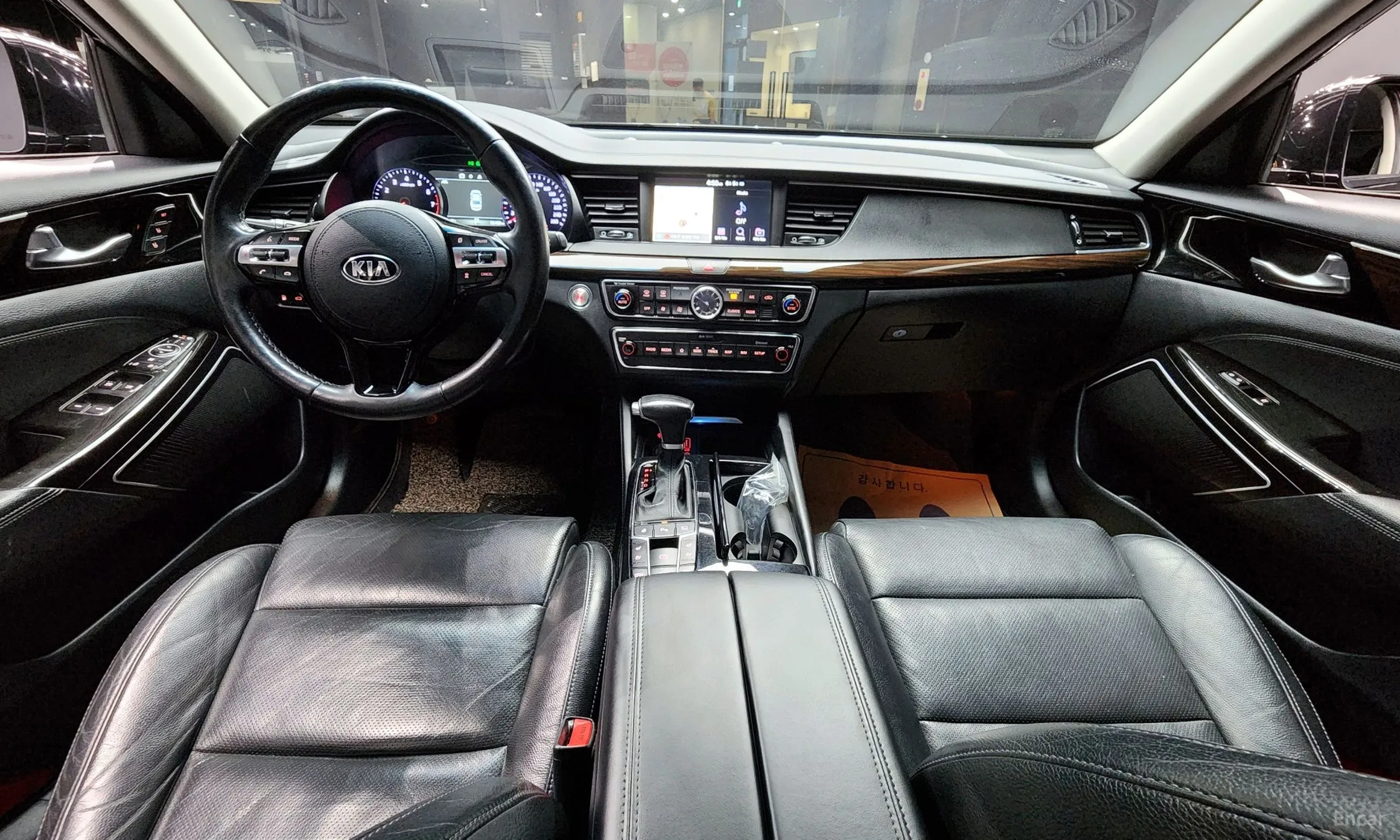 Kia K7 превью 4