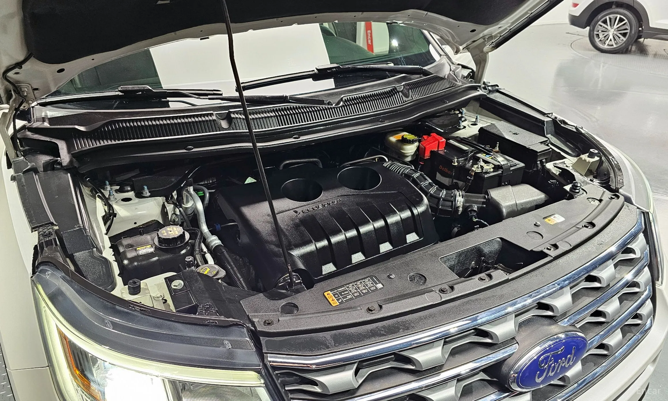 Ford Explorer превью 6