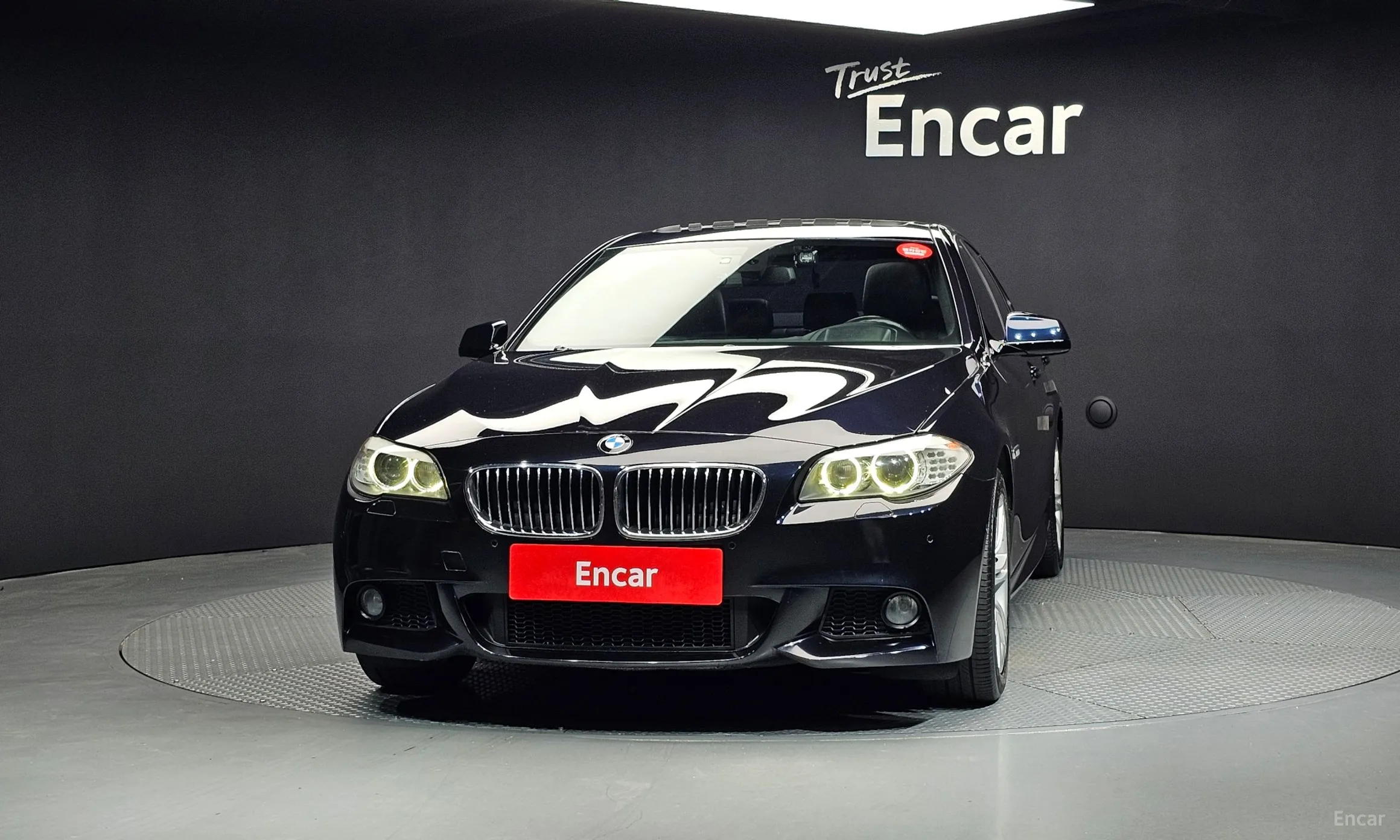BMW 5 Series (F10) превью 2