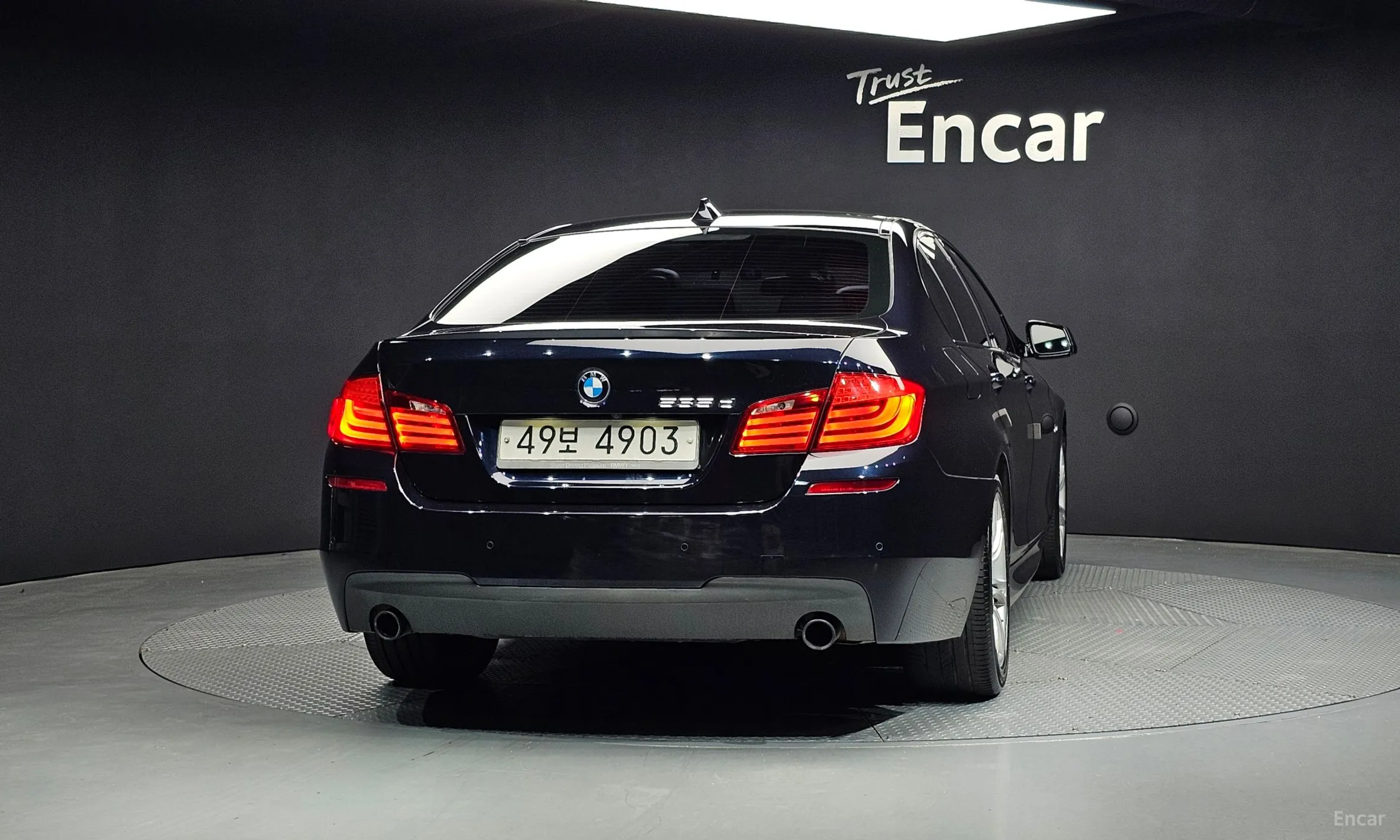 BMW 5 Series (F10) превью 3