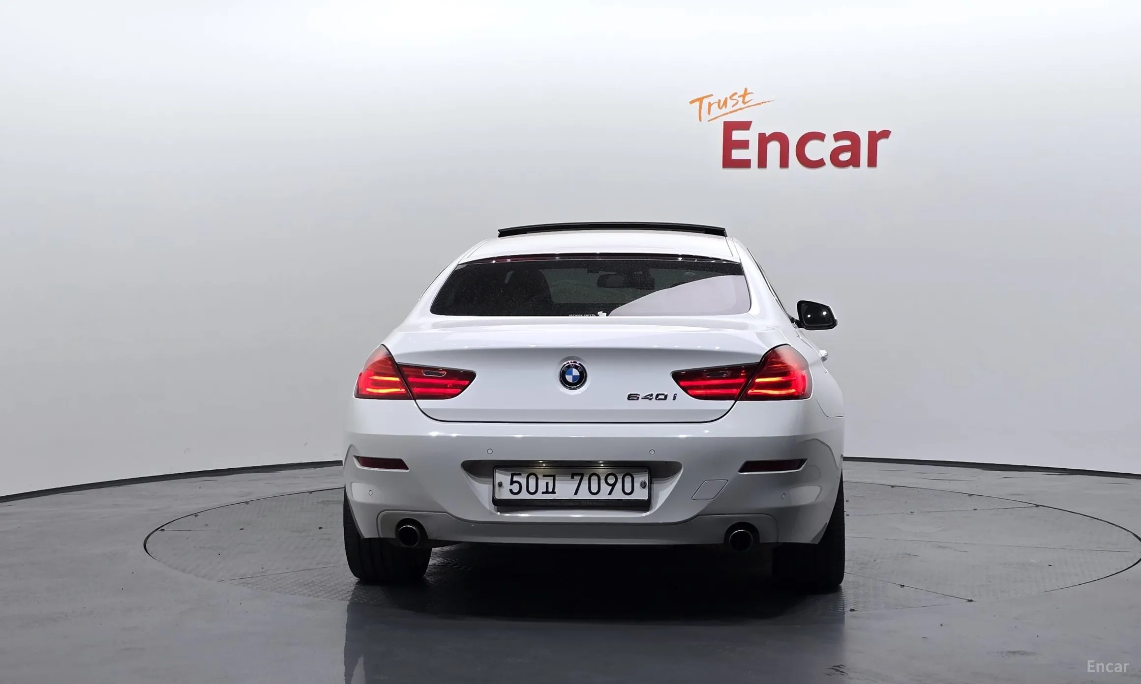 BMW 6 Series (F12) превью 3