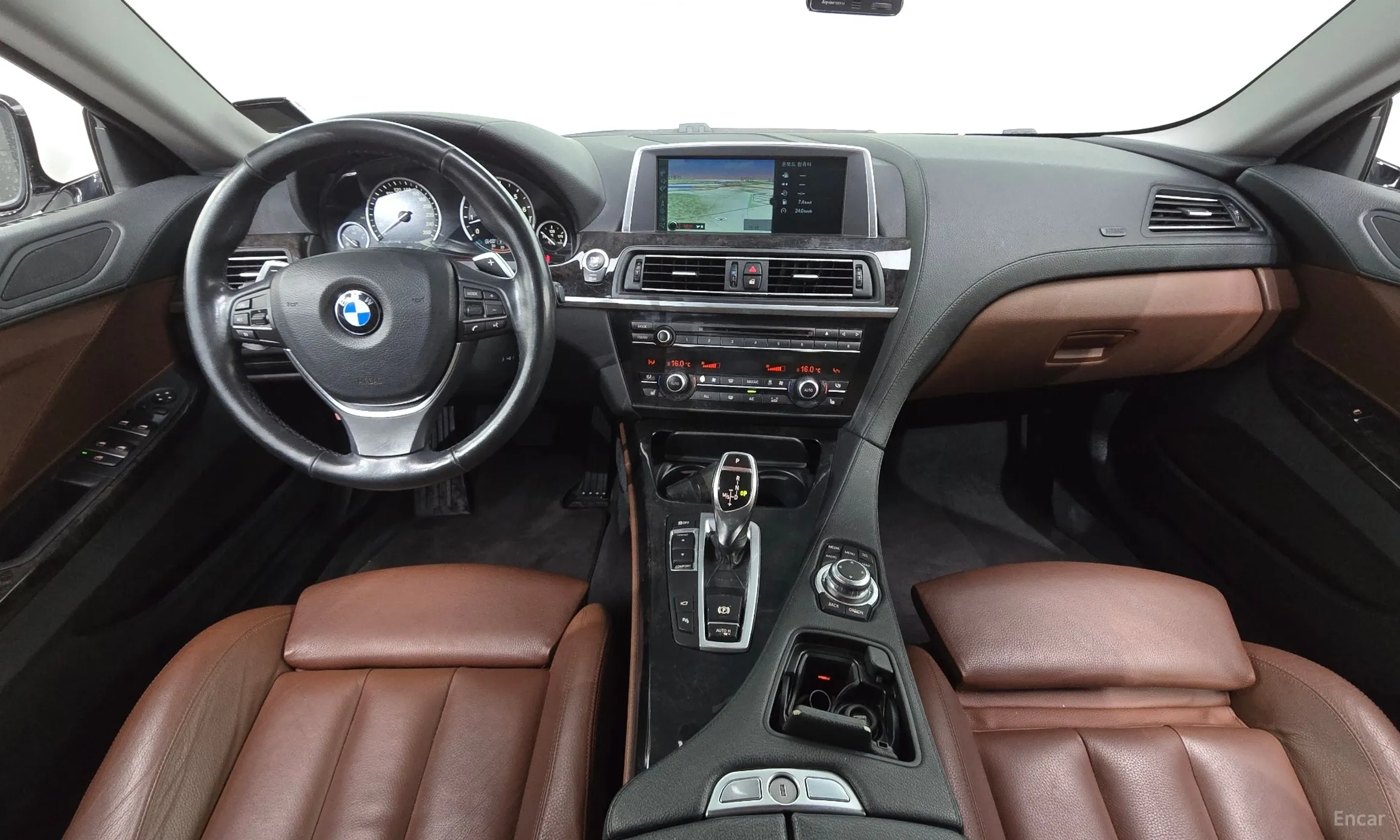 BMW 6 Series (F12) превью 4