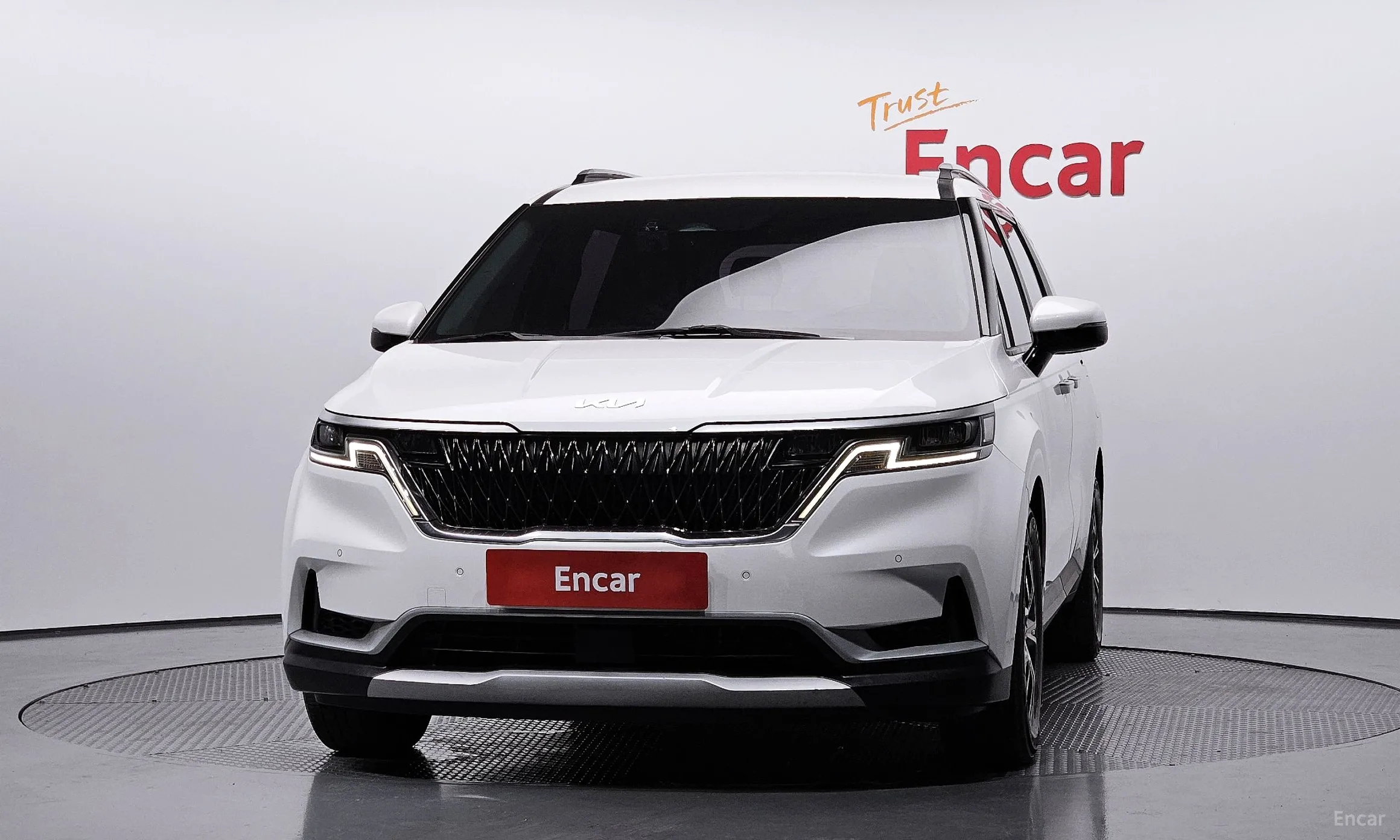 Kia Carnival Gen 4 превью 2