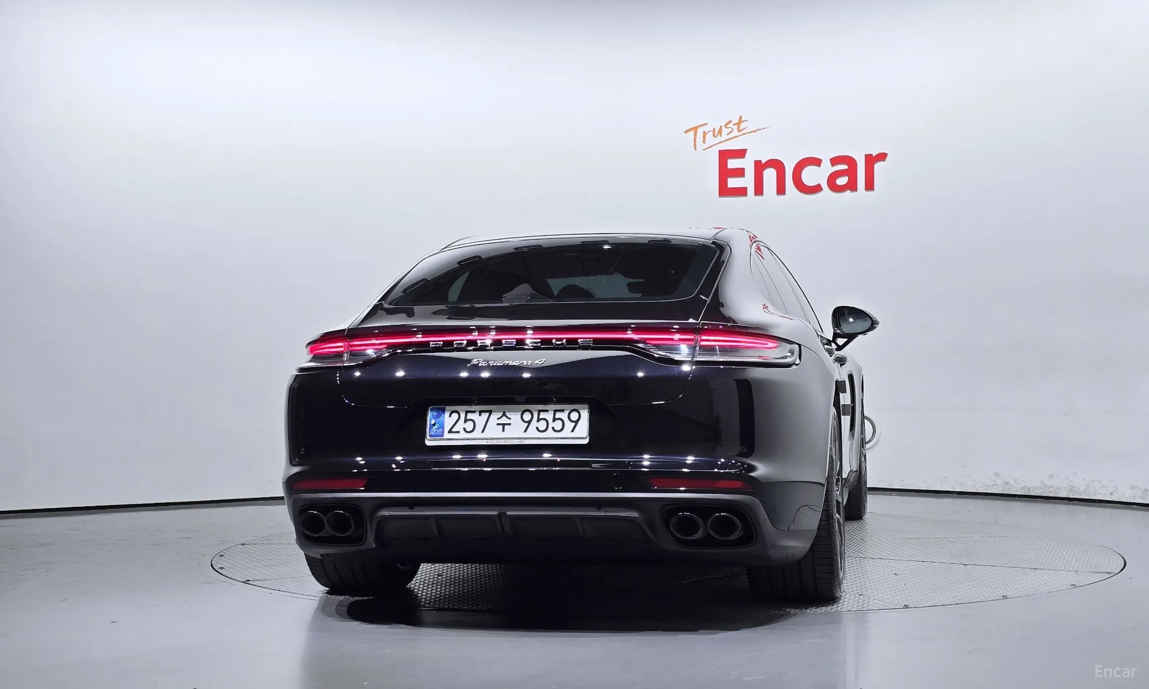 Porsche Panamera (971) превью 3