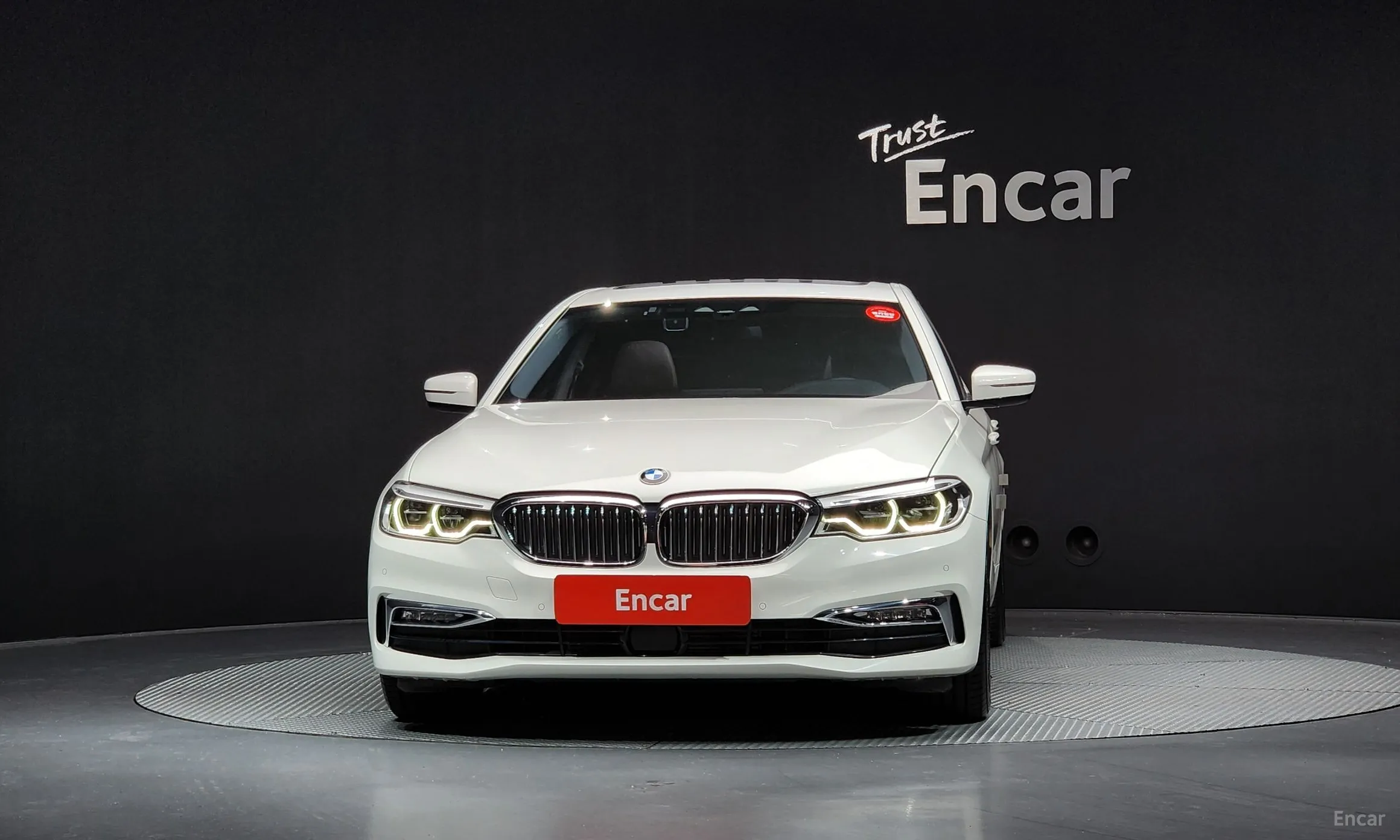 BMW 5 Series (G30)