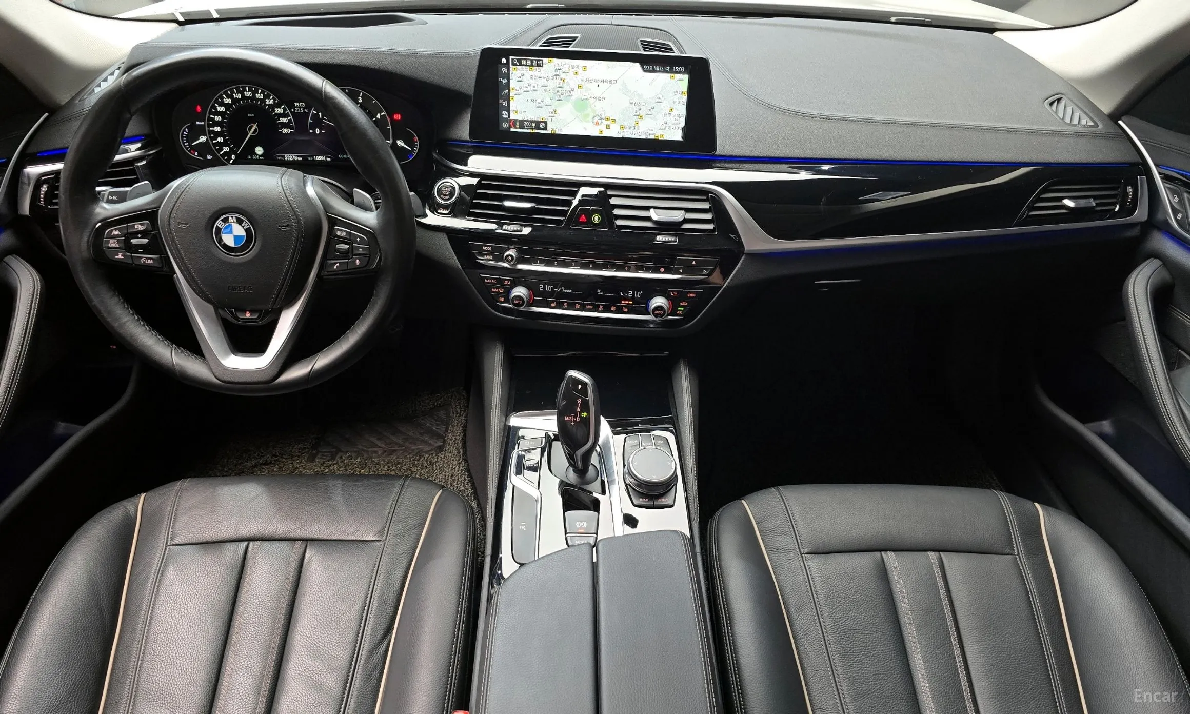 BMW 5 Series (G30) превью 4