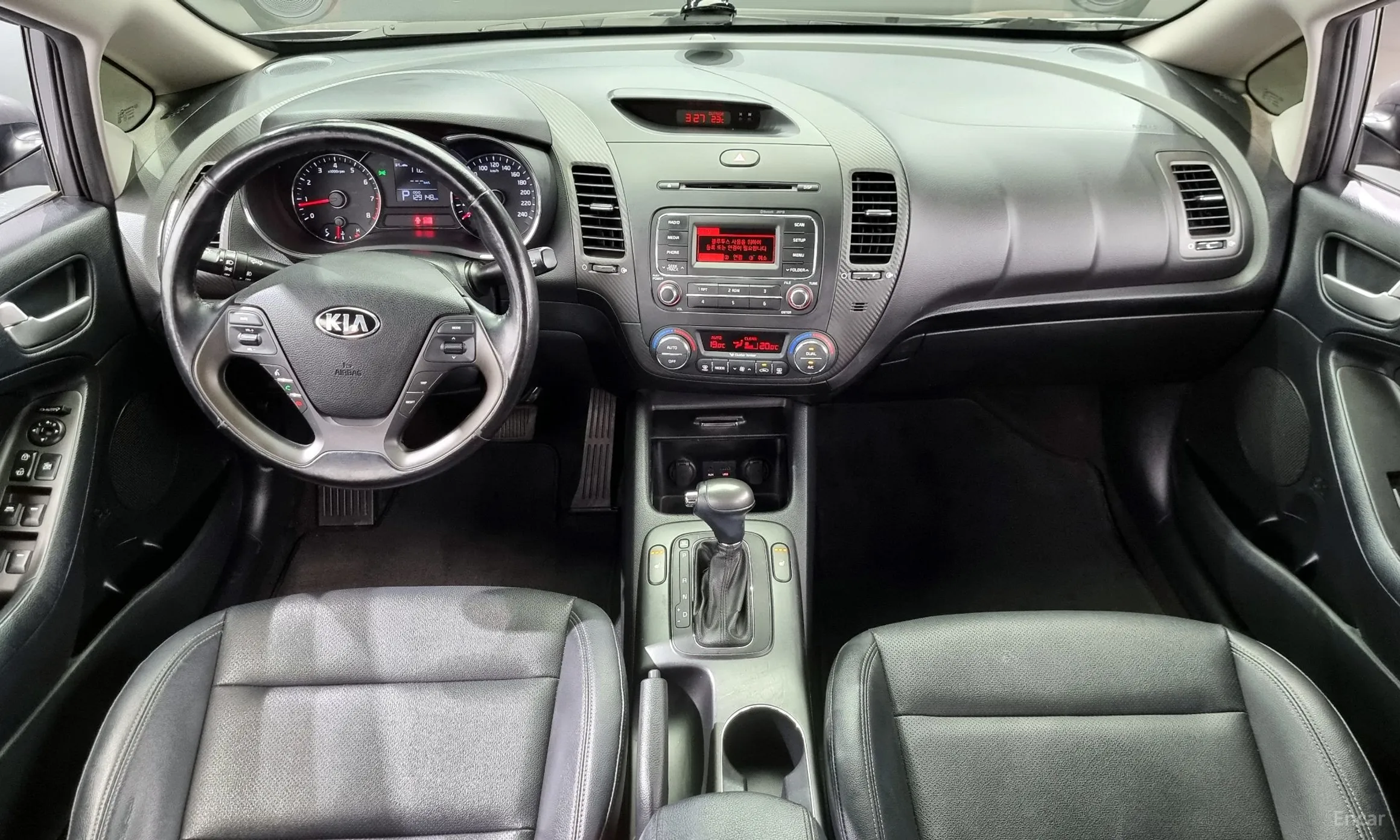 Kia K3 превью 4