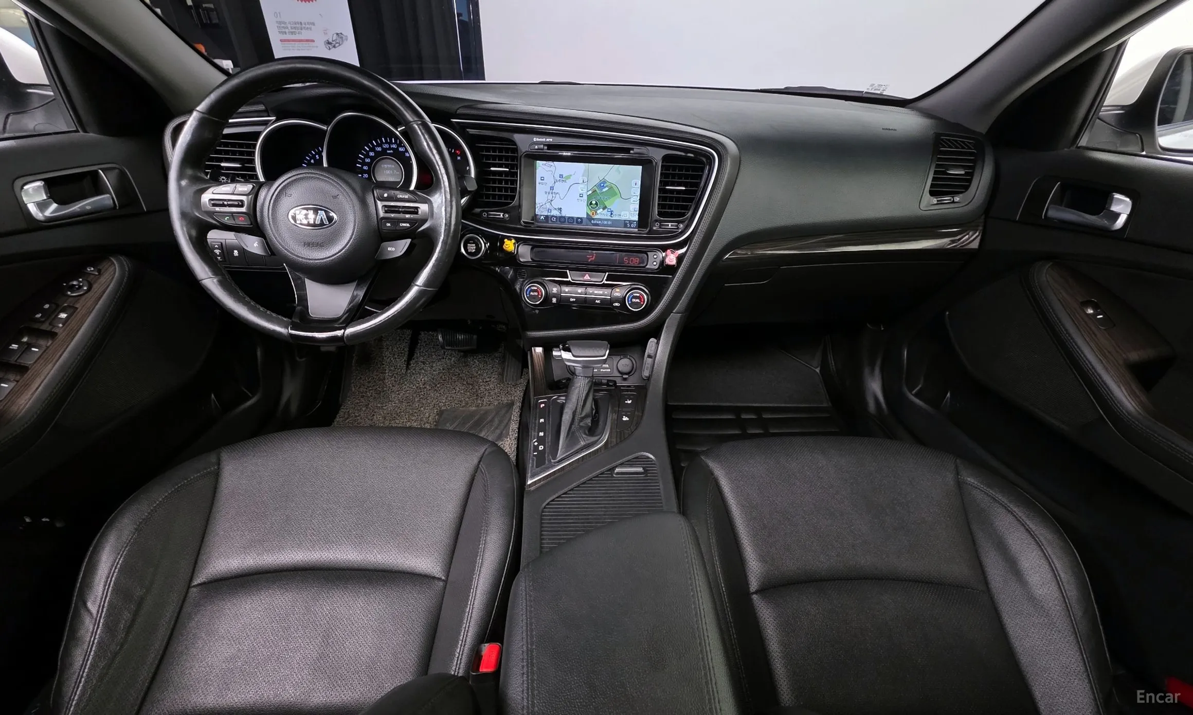 Kia K5 превью 4