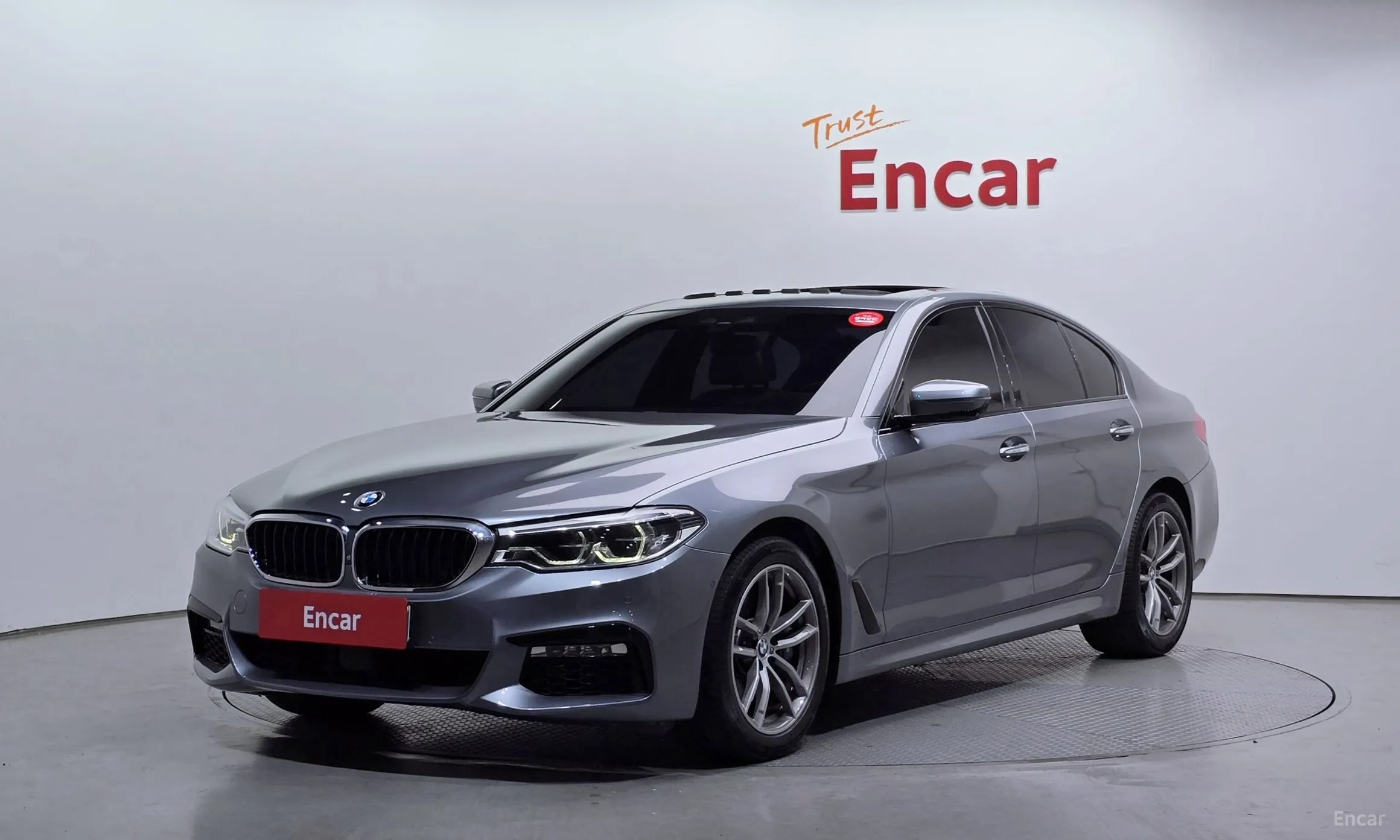 BMW 5 Series (G30)