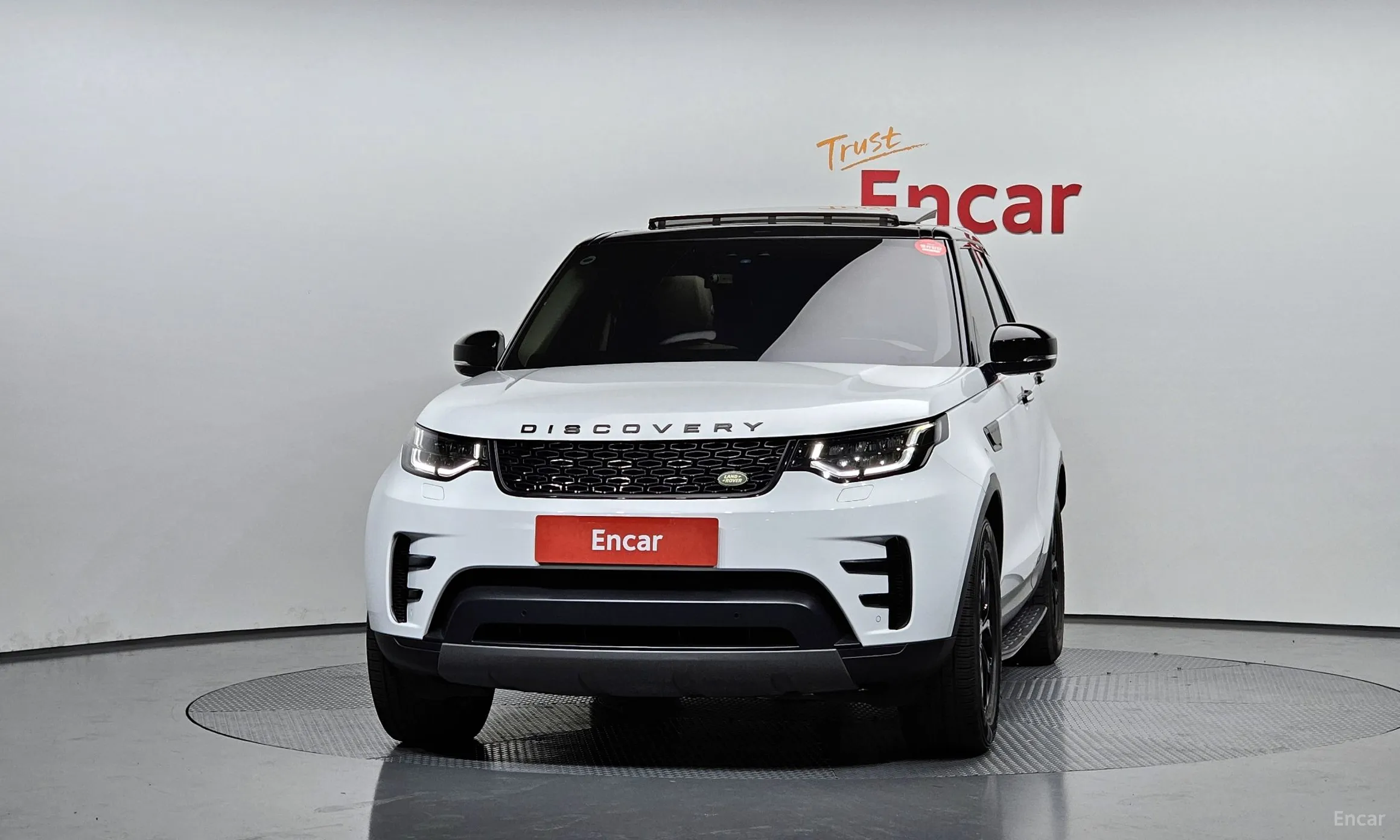 Land Rover Discovery 5 превью 2
