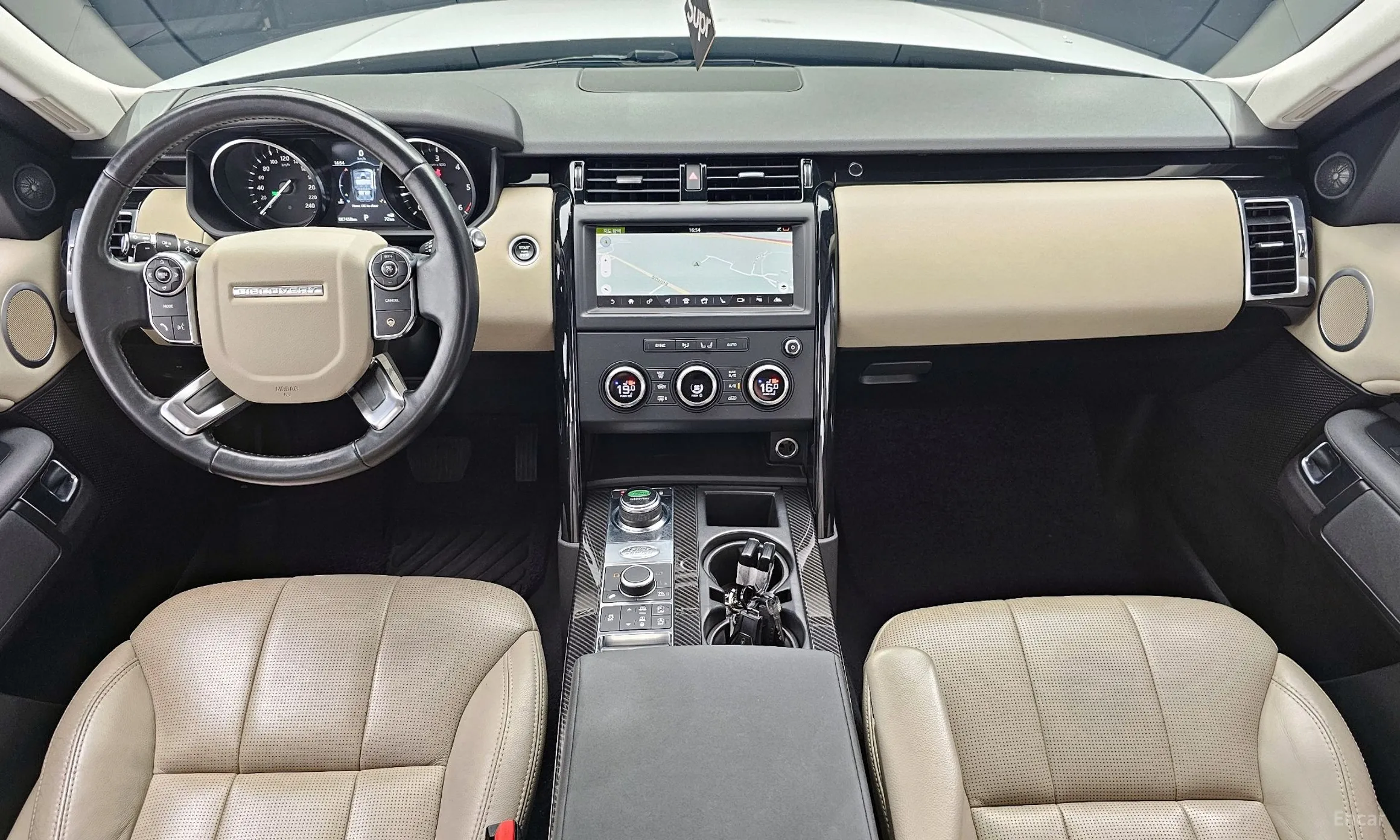 Land Rover Discovery 5 превью 4