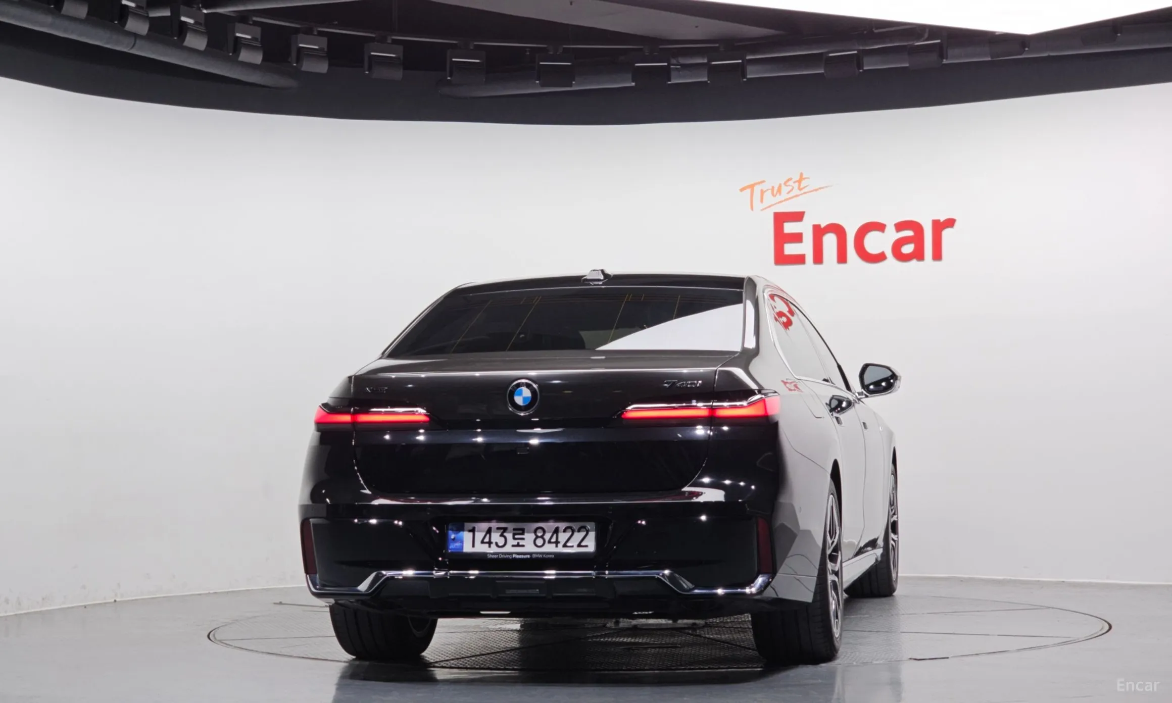 BMW 7 Series (G70) превью 3