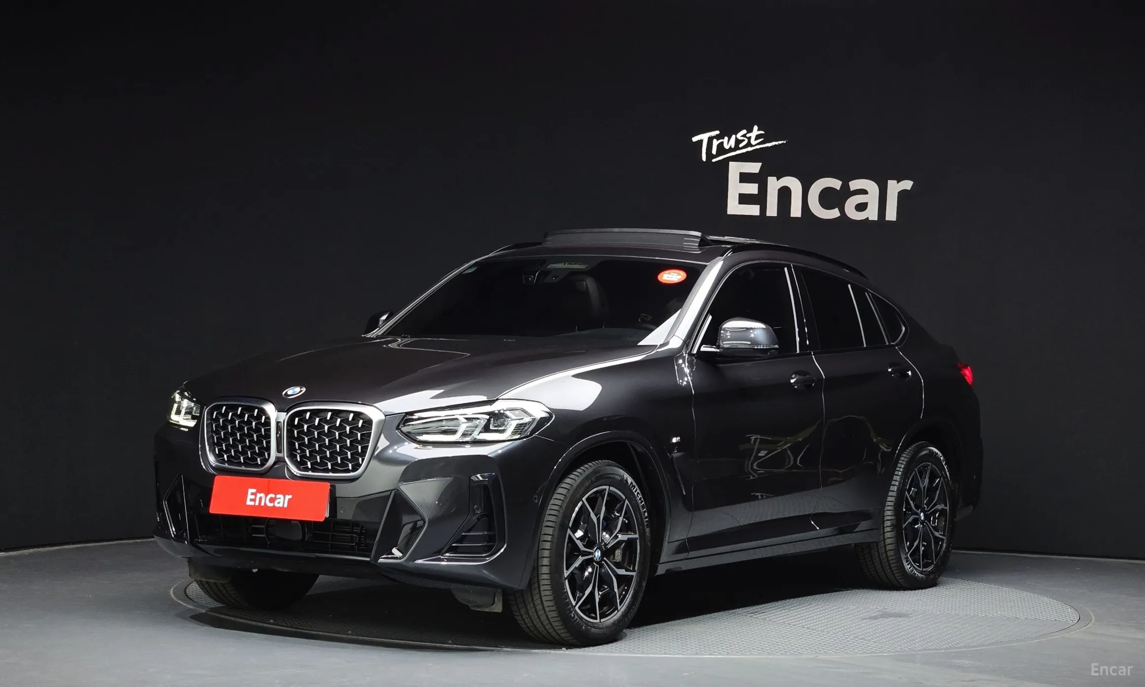 X4 (G02)