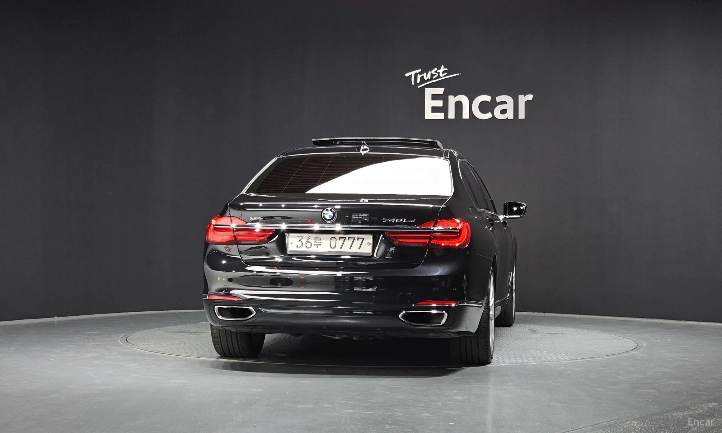 BMW 7 Series (G11) превью 3