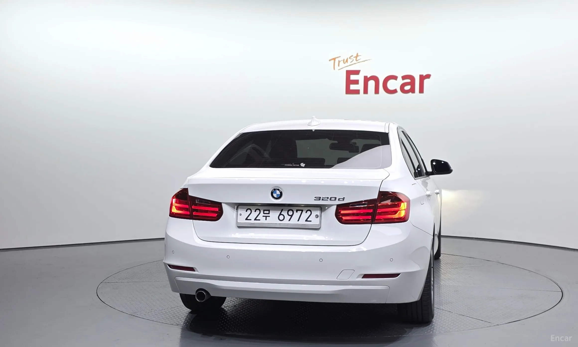 BMW 3 Series (F30) превью 3