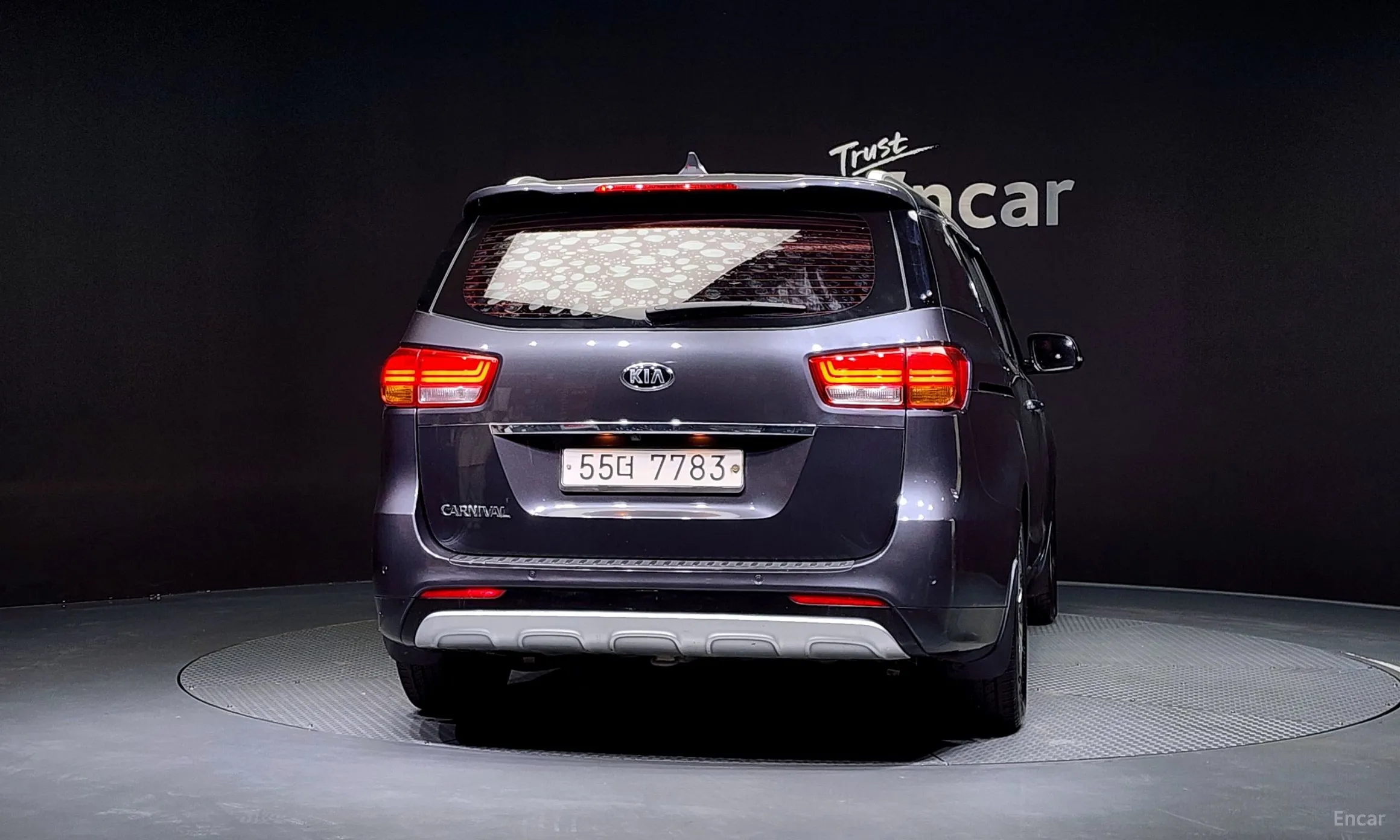 Kia Carnival превью 3
