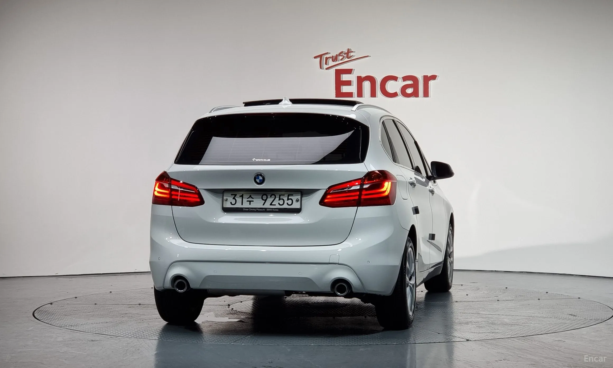 BMW 2-Series Active Tourer (F45) превью 3