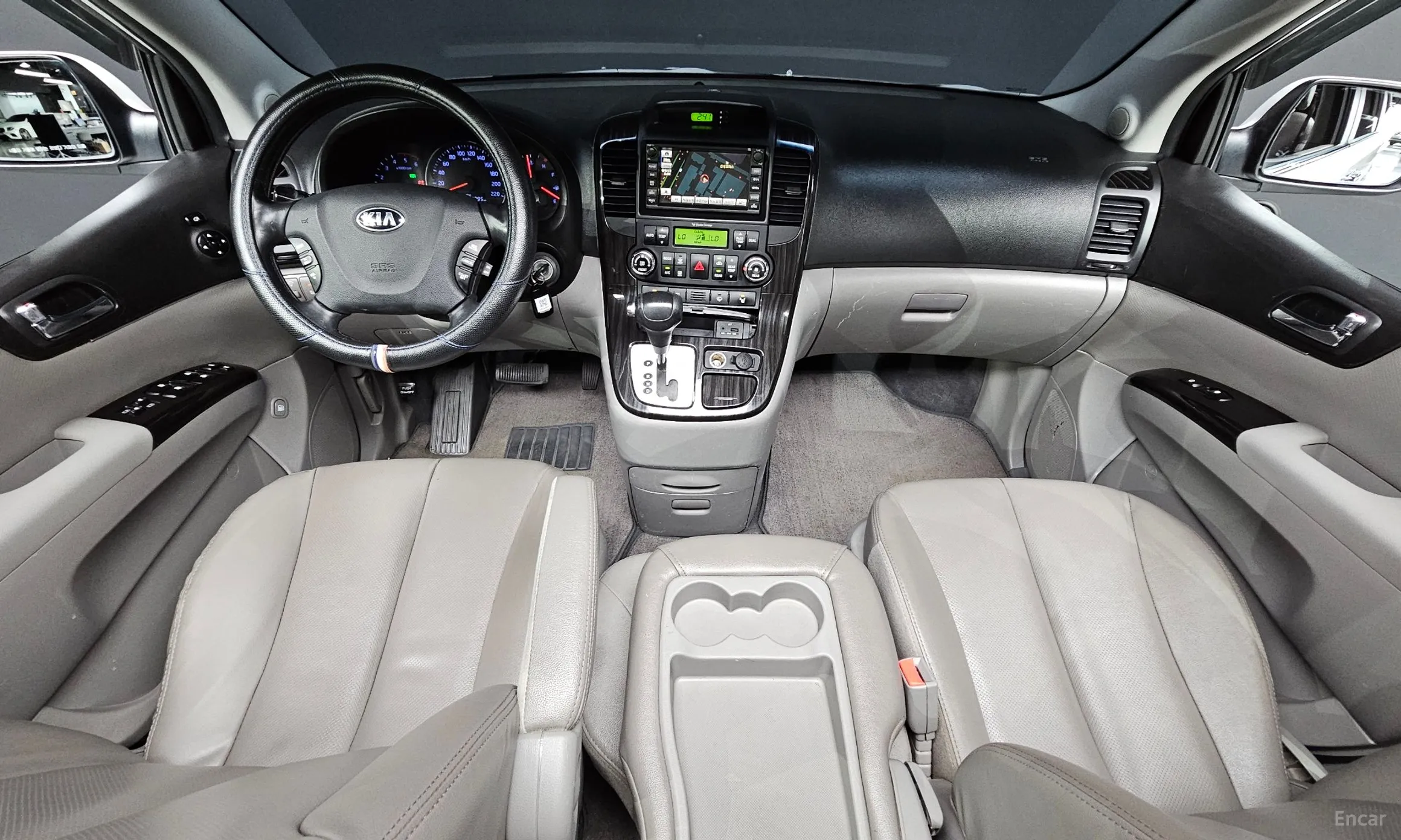 Kia Carnival R превью 4