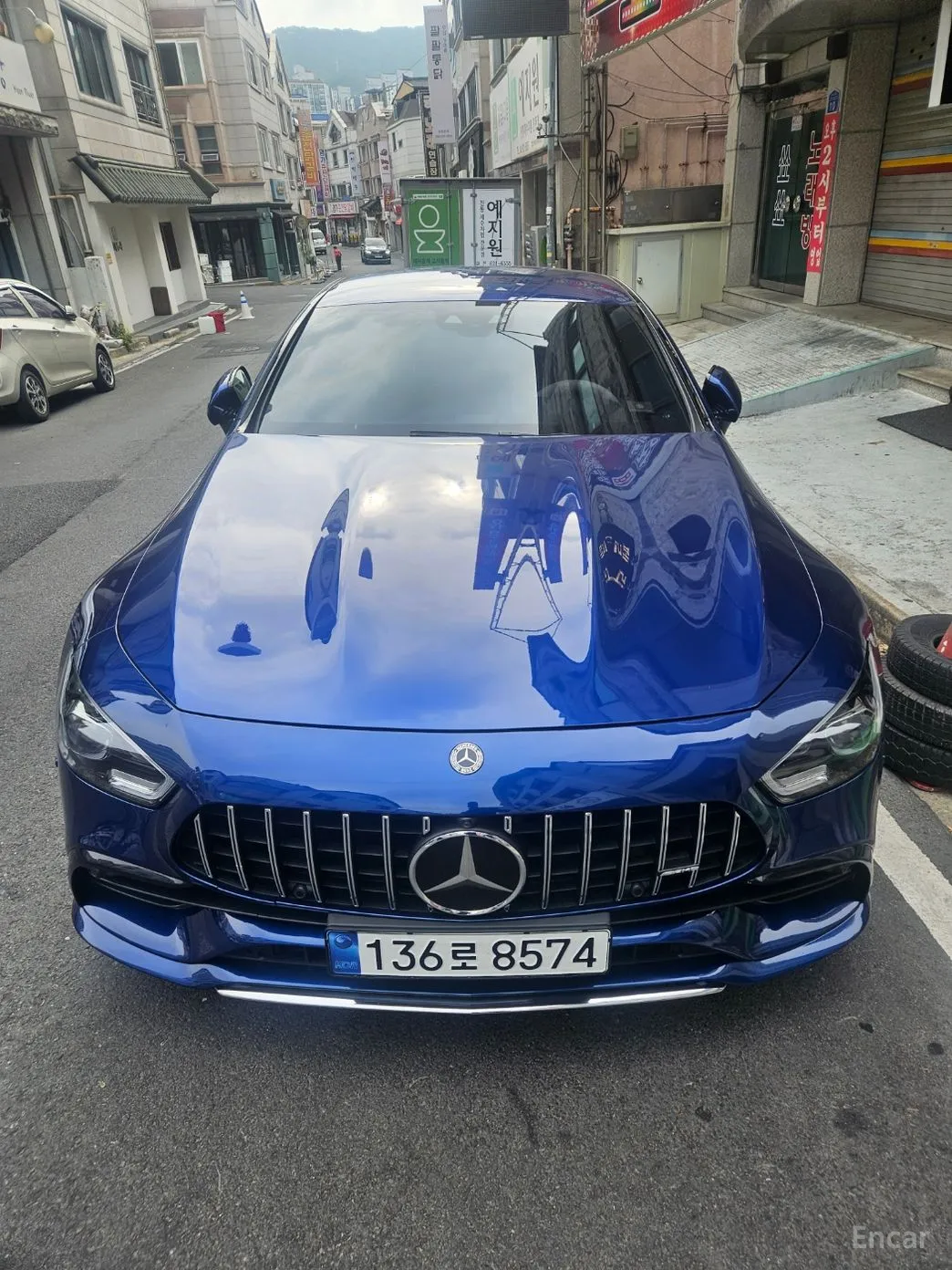 Mercedes Benz AMG GT