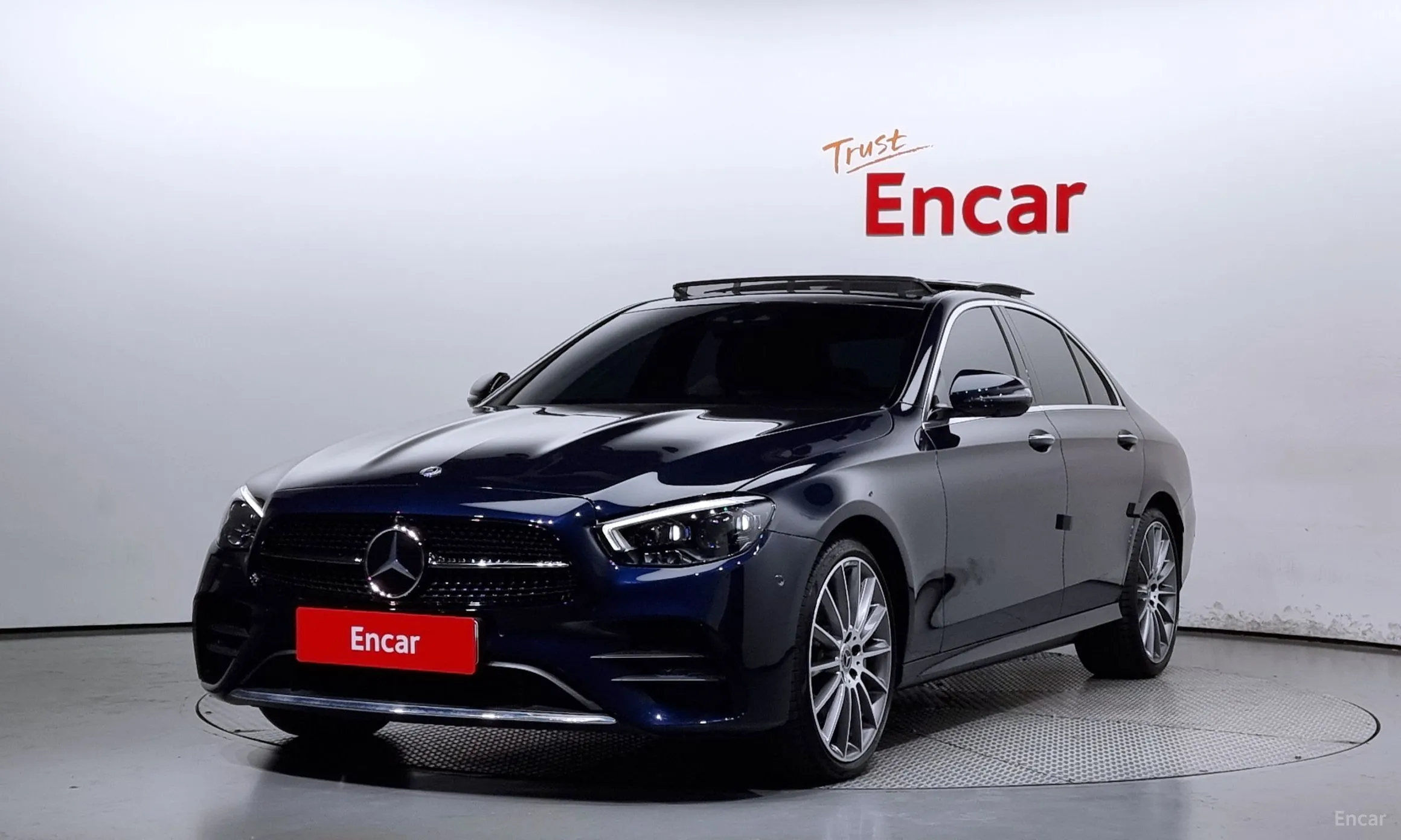 Mercedes Benz E-Class W213