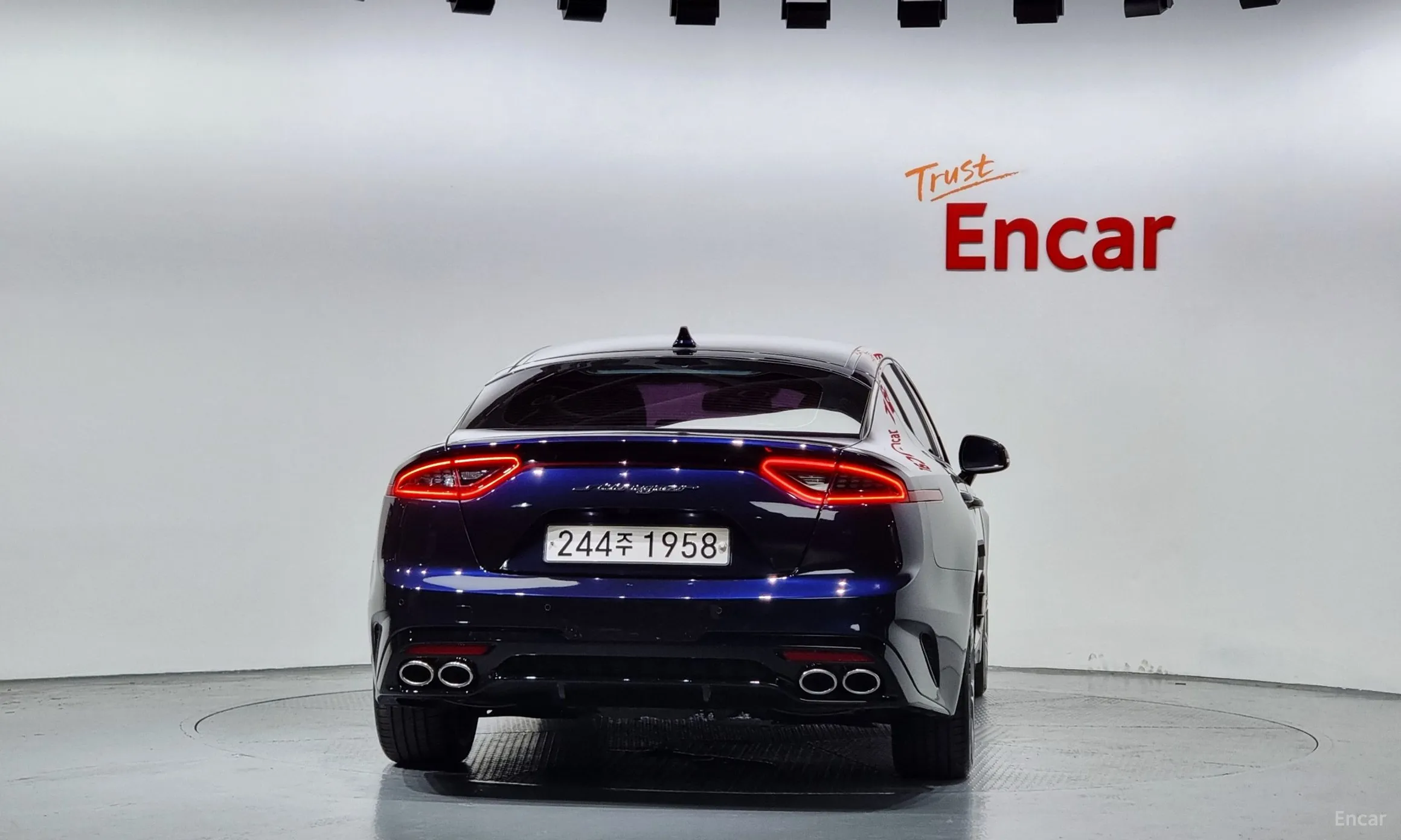 Kia Stinger превью 3