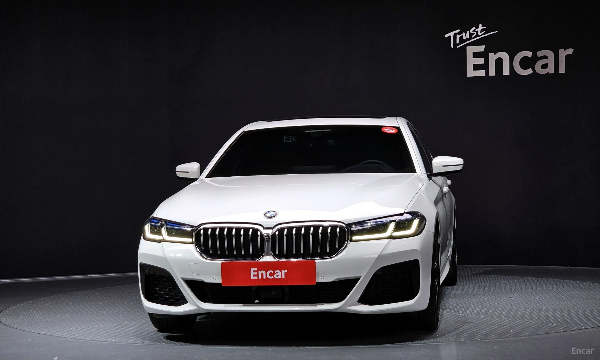 BMW 5 Series (G30)