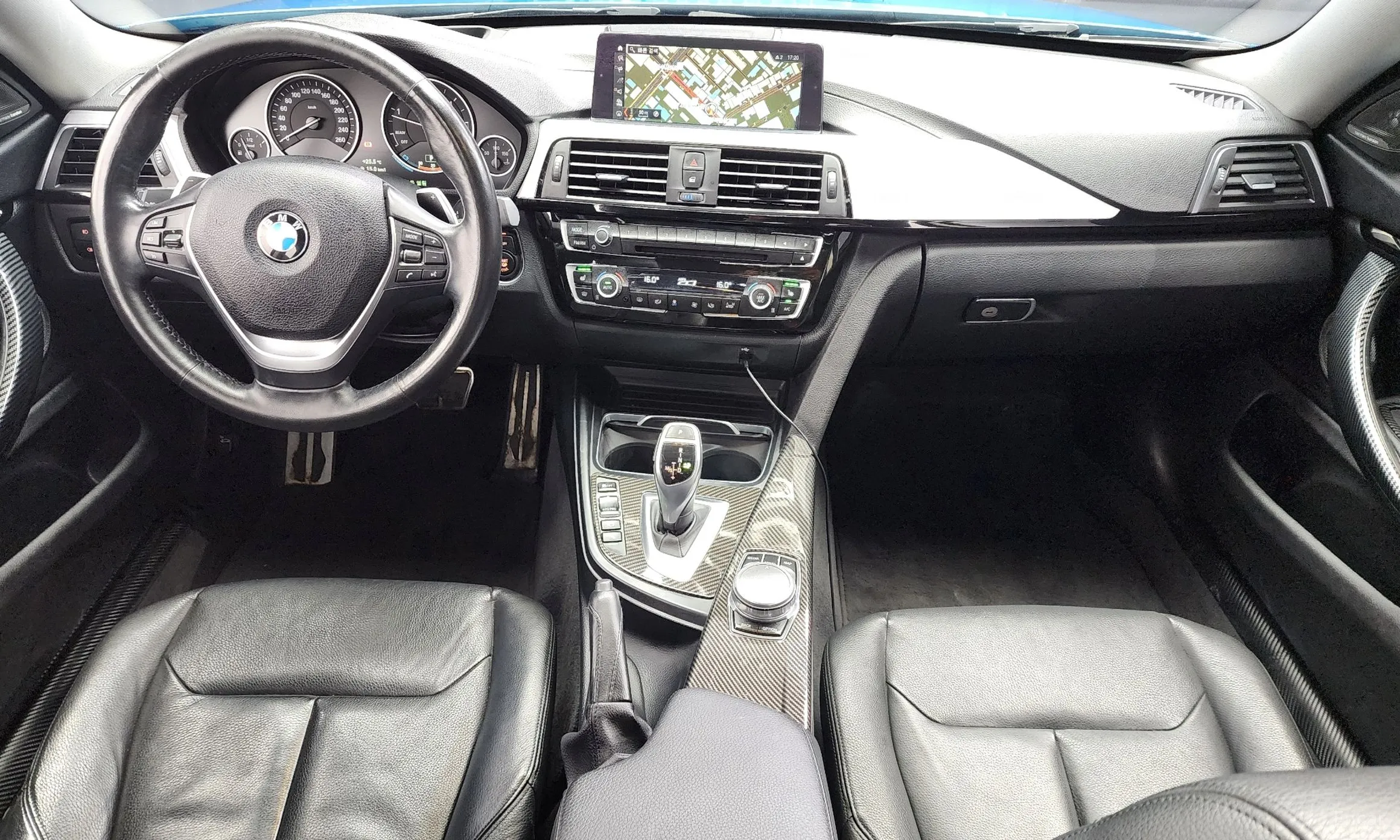 BMW Series 4 (F32) превью 4