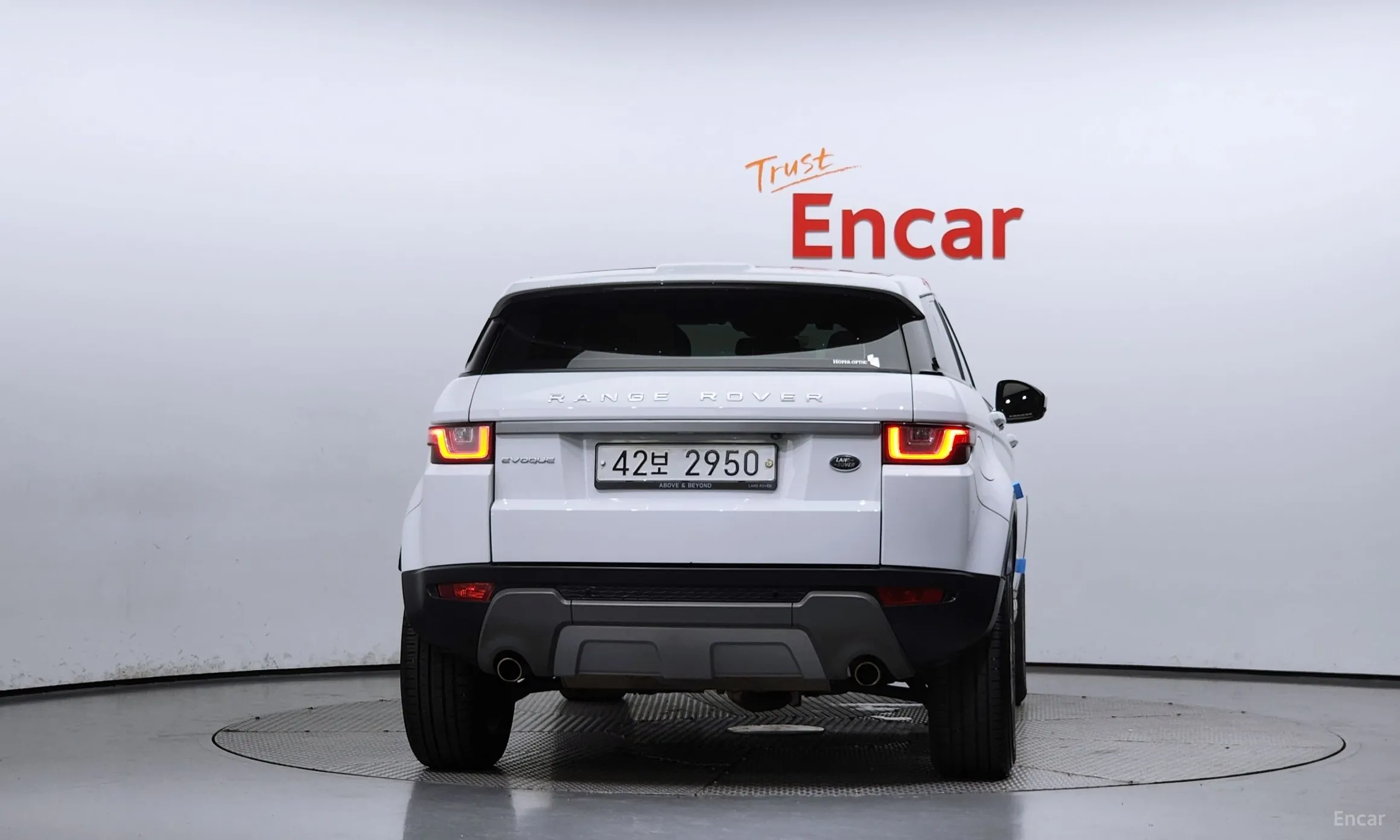 Land Rover Range Rover Evoque превью 3