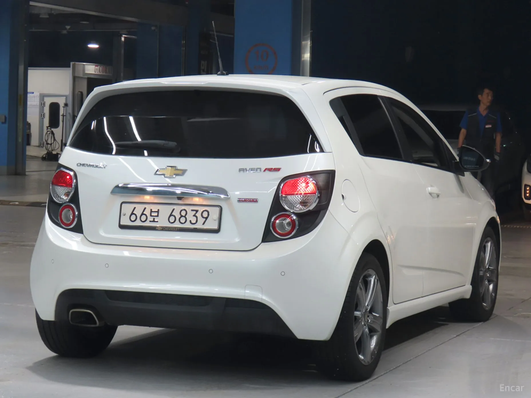 Chevrolet (GM Daewoo) Aveo Hatchback превью 3