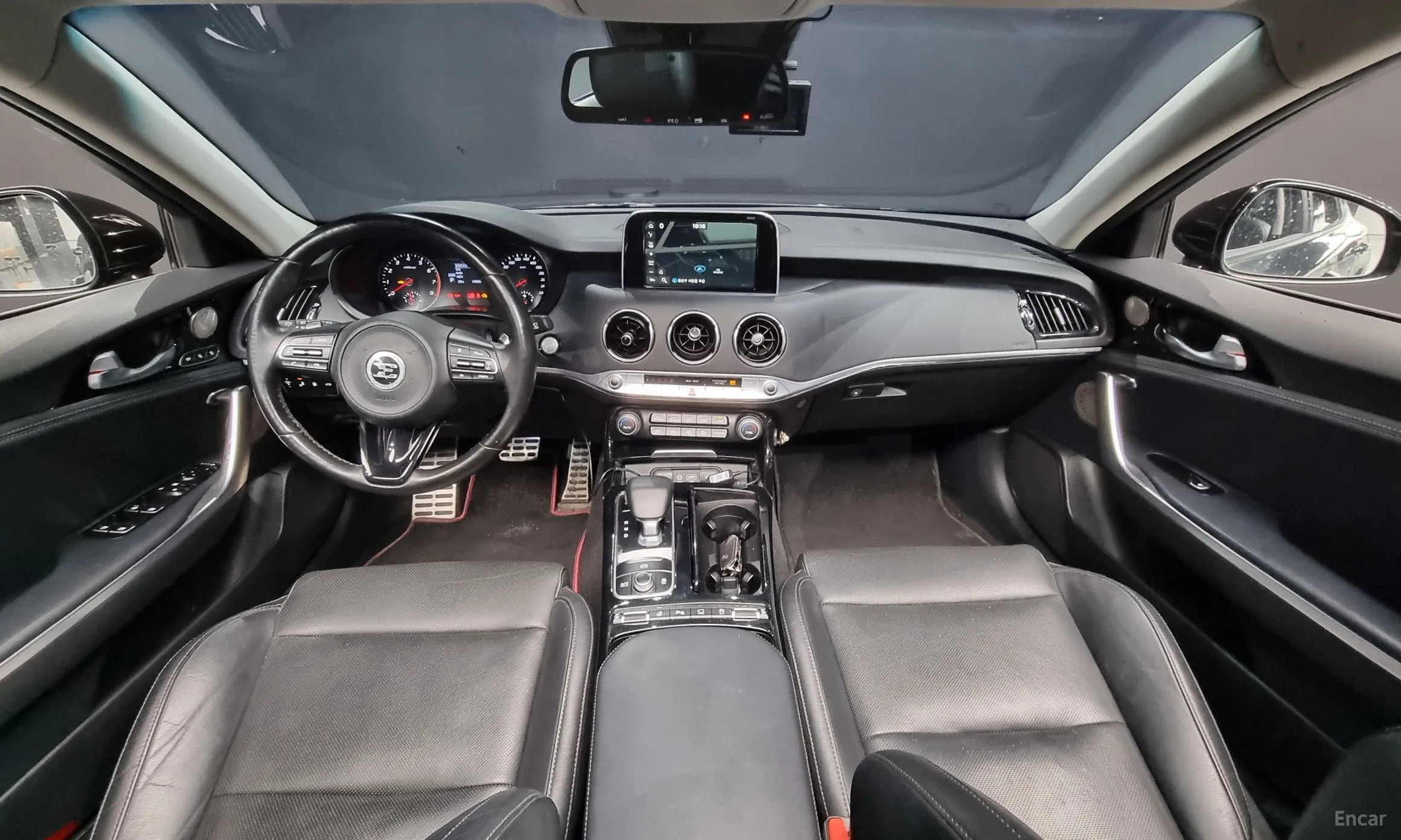 Kia Stinger превью 4
