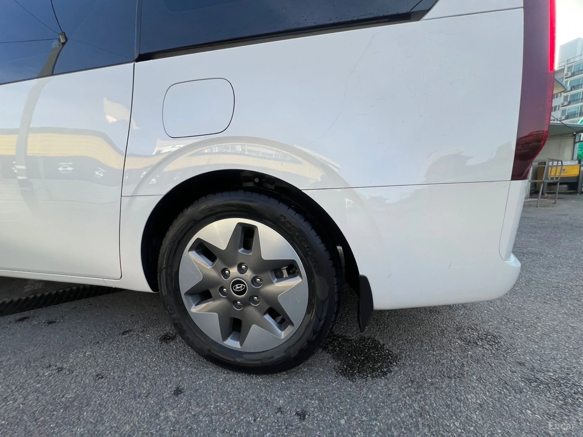 Hyundai Staria превью 3