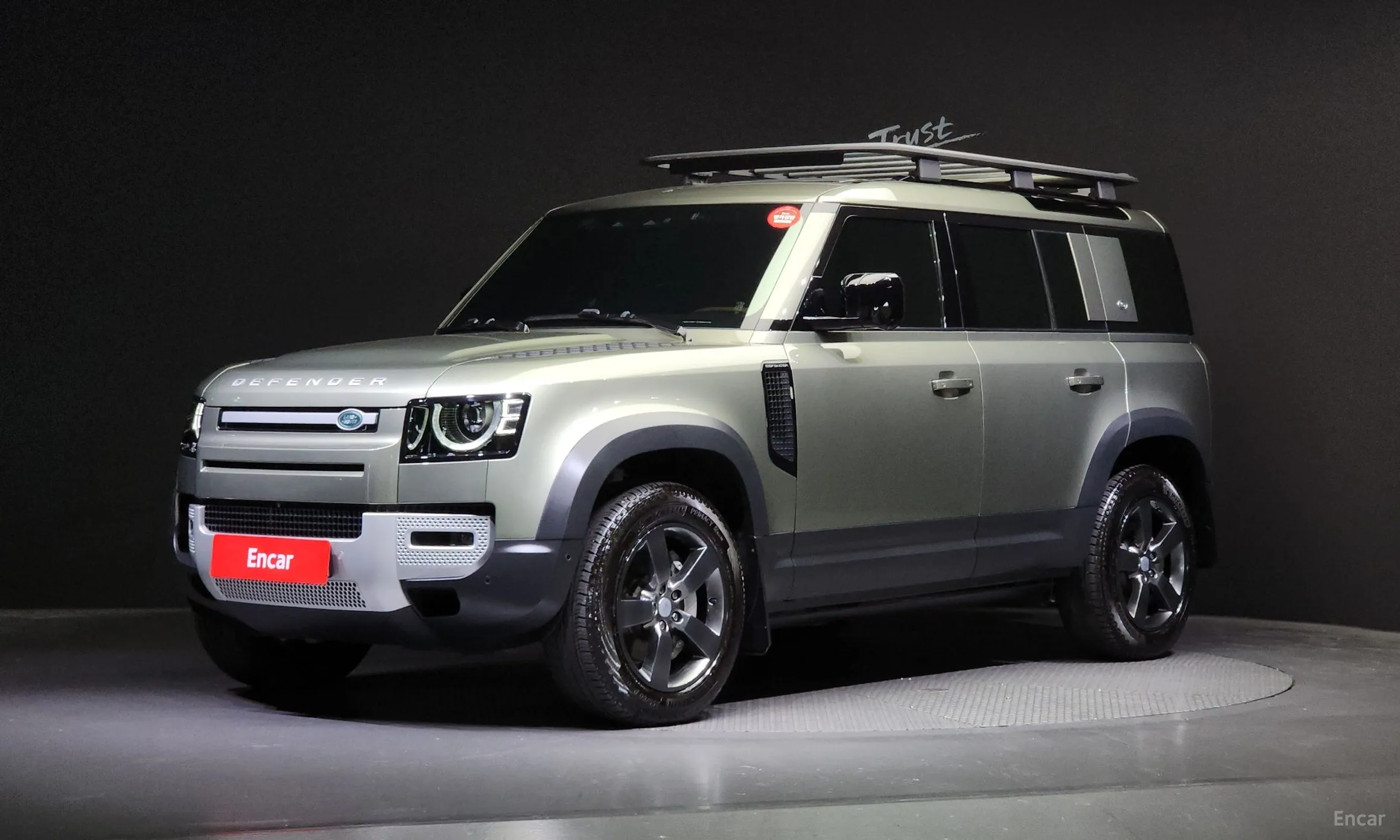 Land Rover Defender (L663)