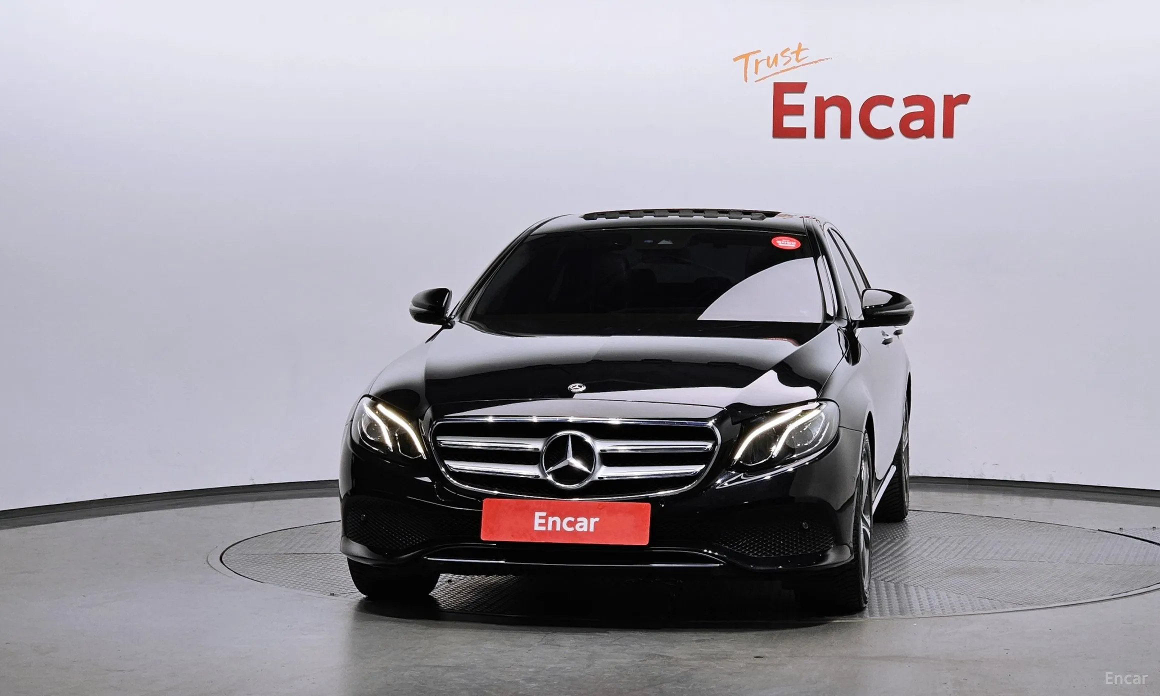 Mercedes Benz E-Class W213