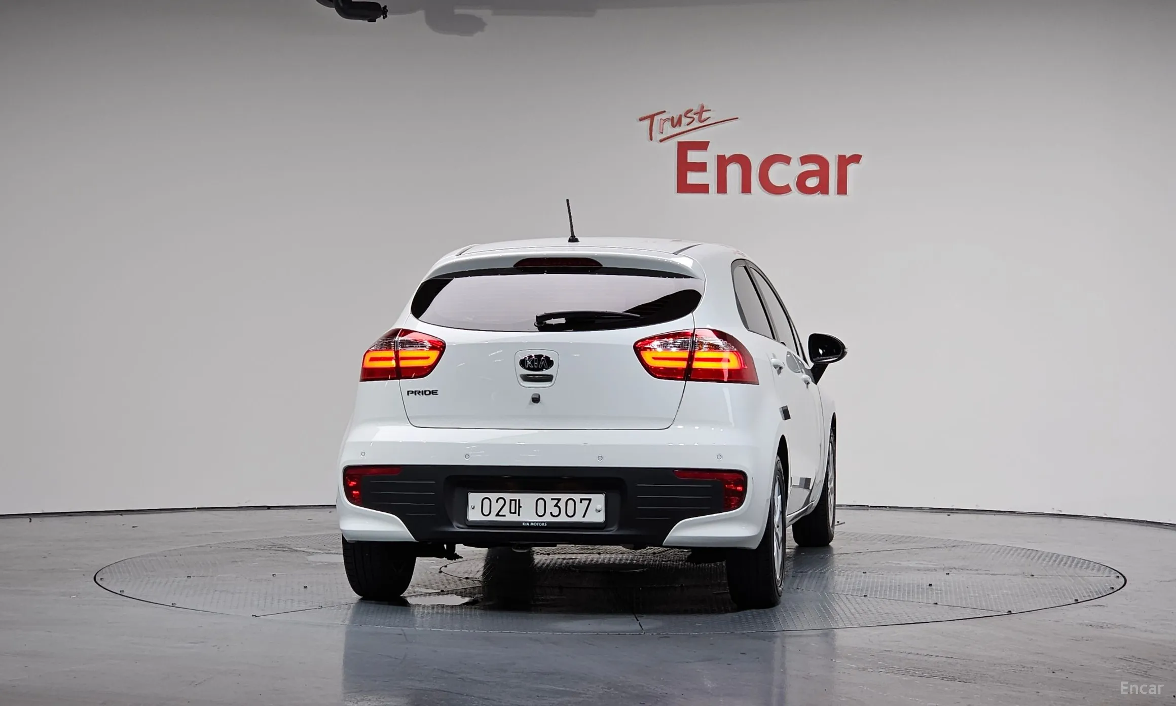 Kia The New Pride превью 3