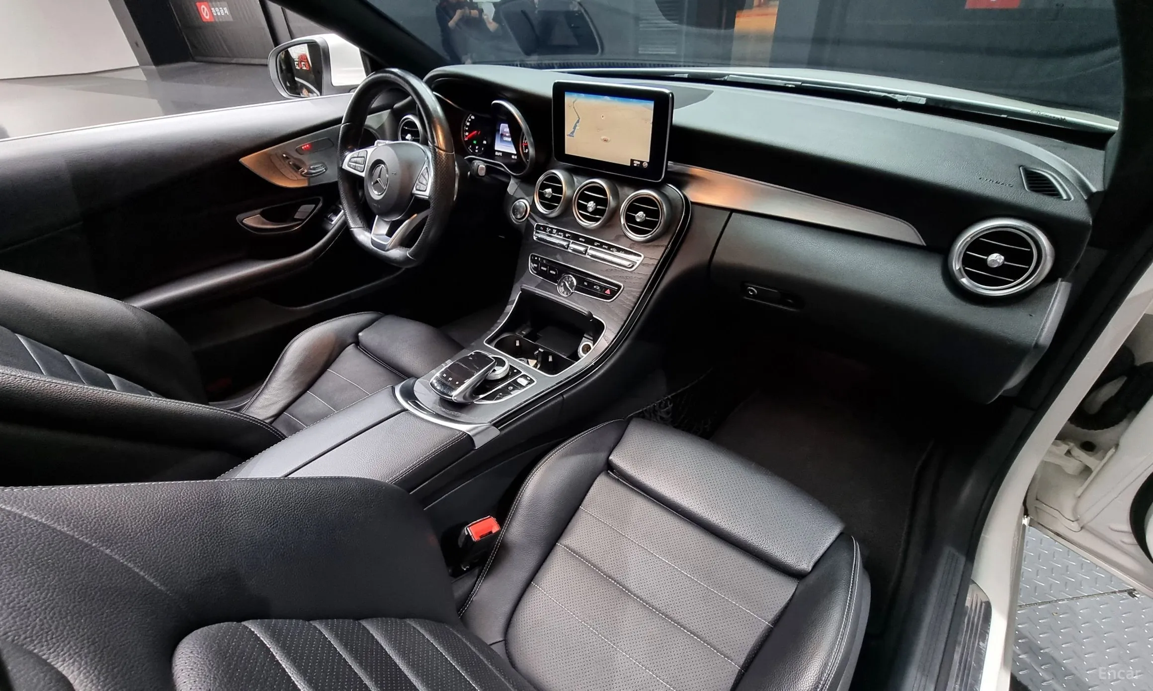 Mercedes Benz C-Class W205 превью 4