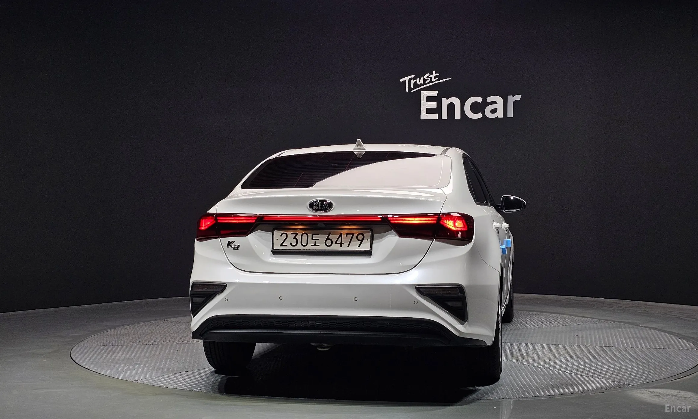 Kia K3 превью 3