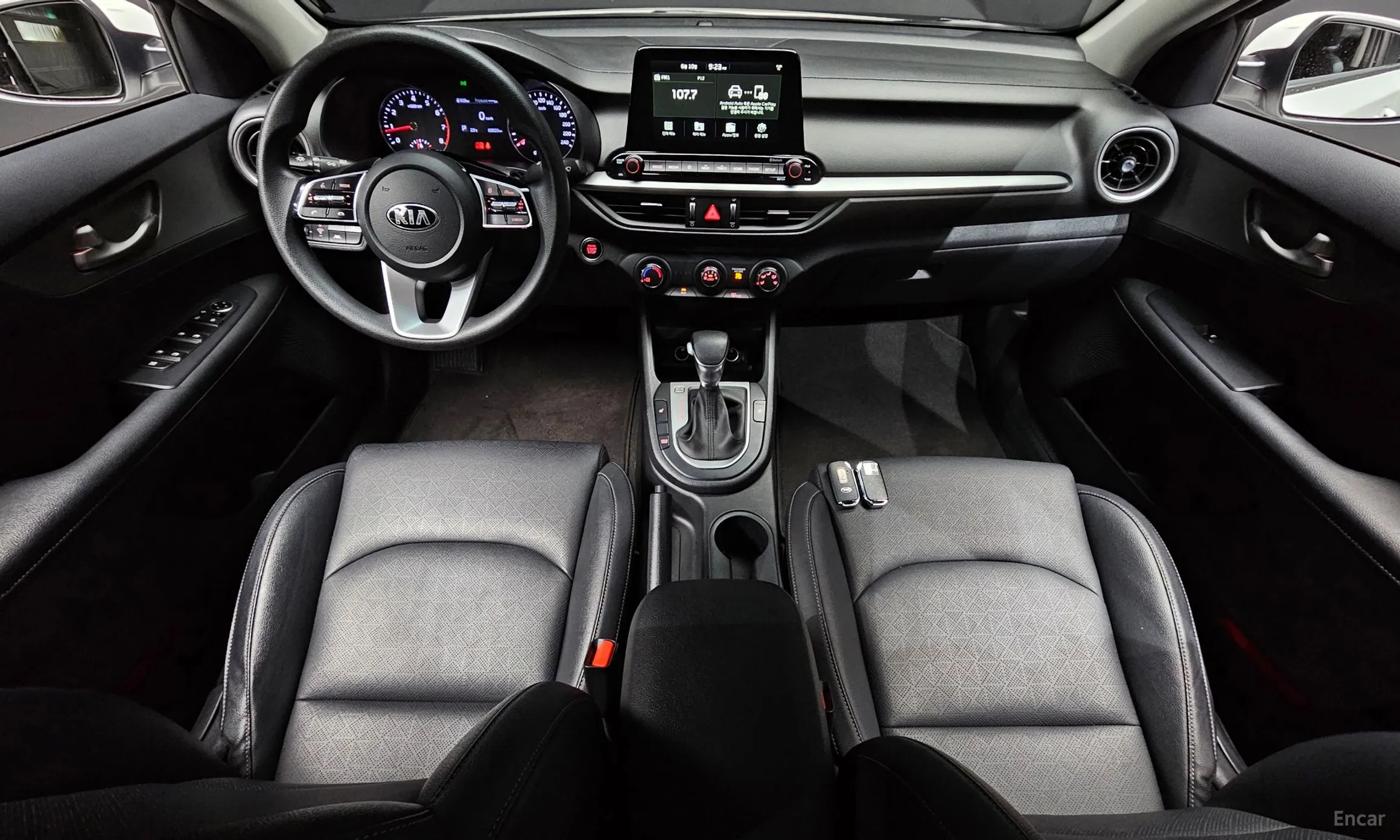 Kia K3 превью 4