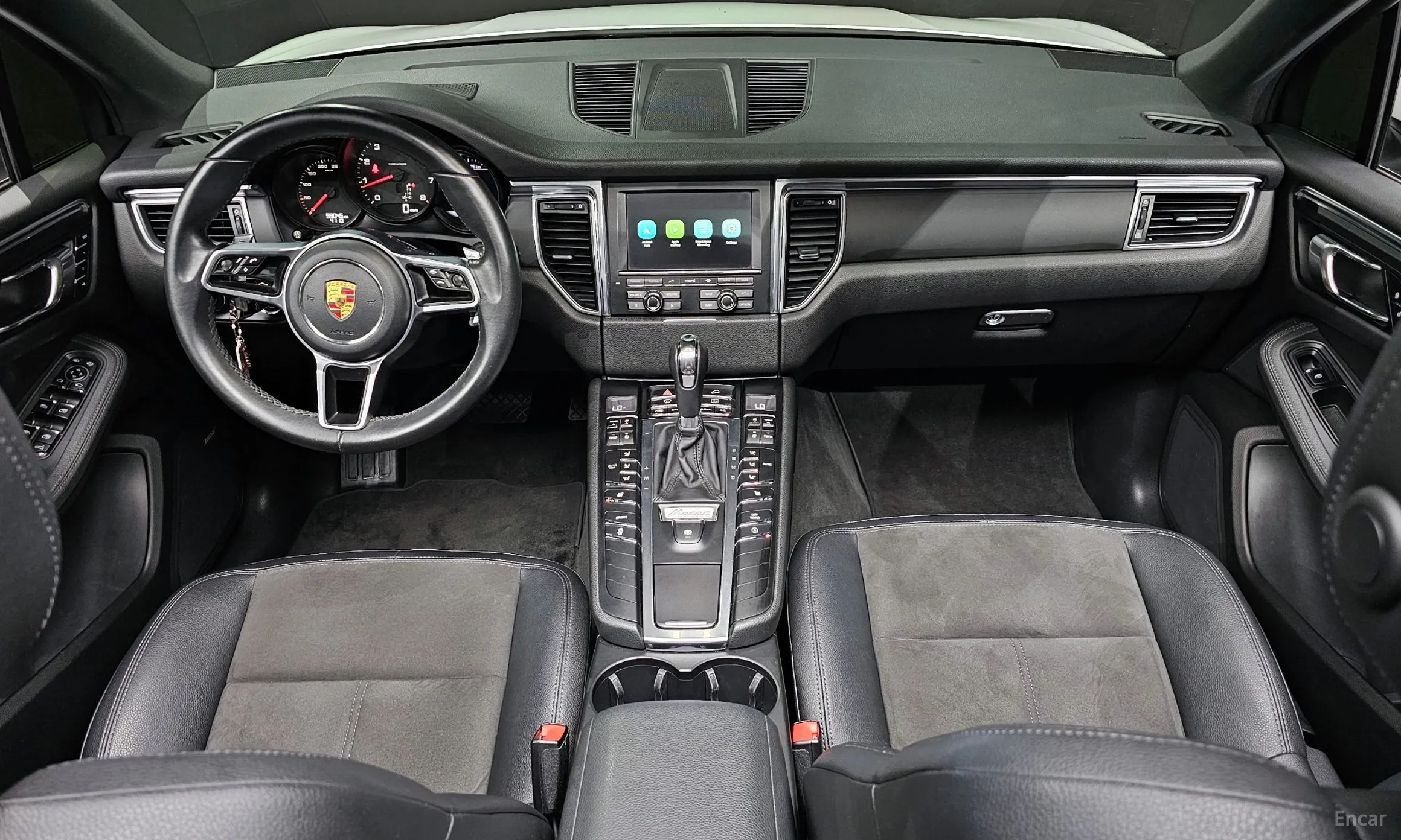 Porsche Macan превью 4