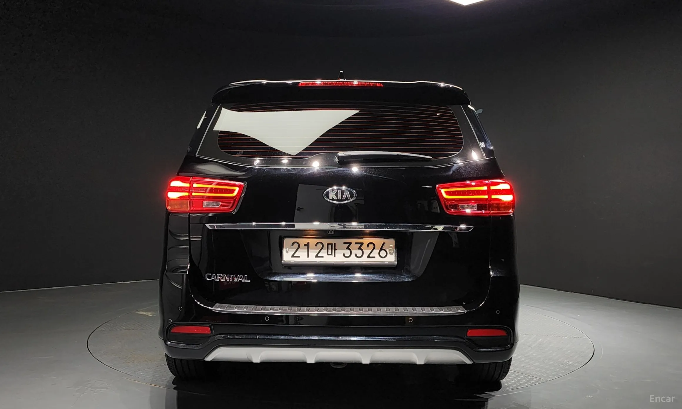 Kia Carnival превью 3