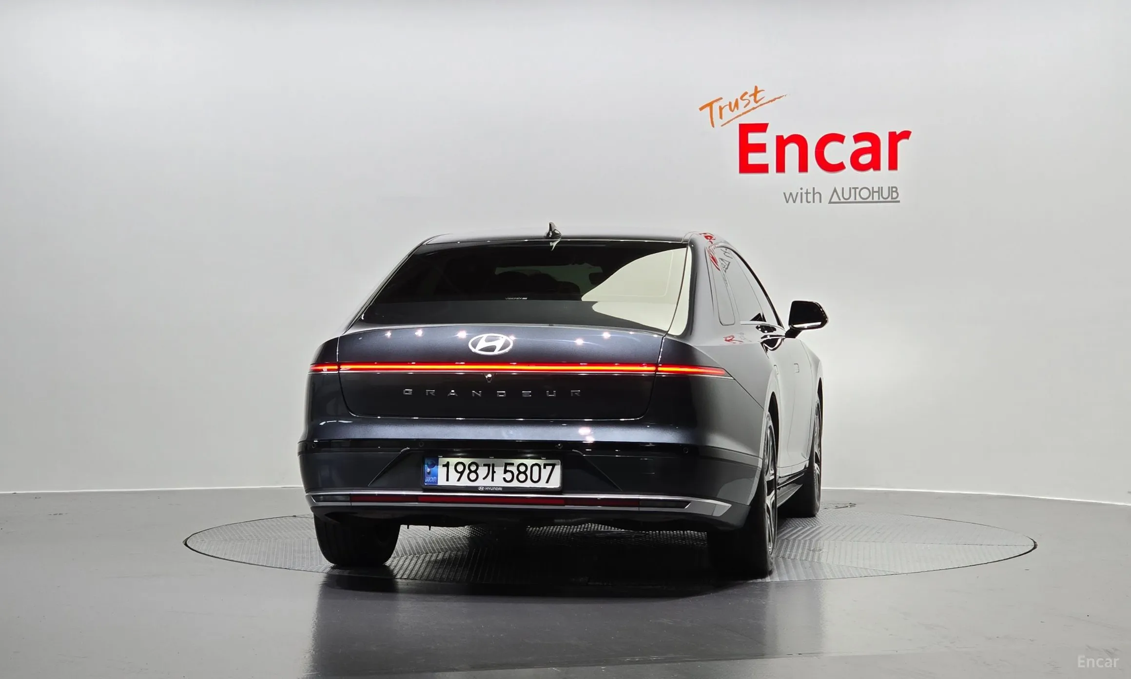 Hyundai Grandeur (GN7) превью 3