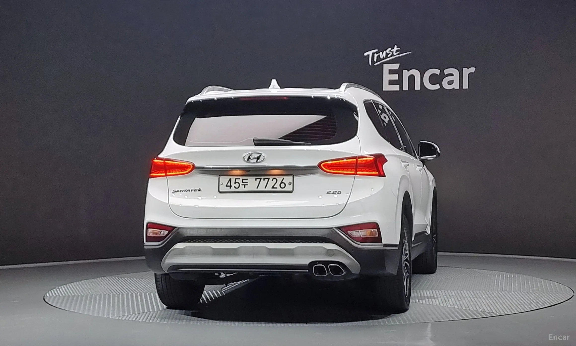 Hyundai Santa Fe TM превью 3