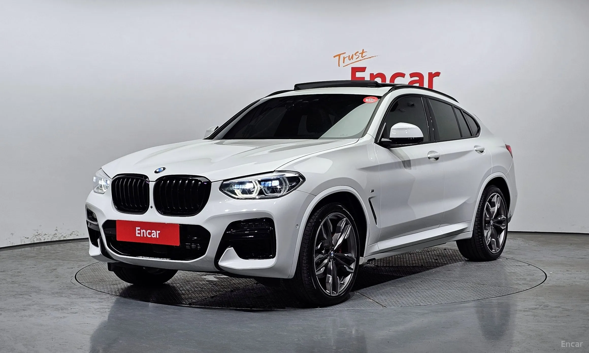 X4 (G02)