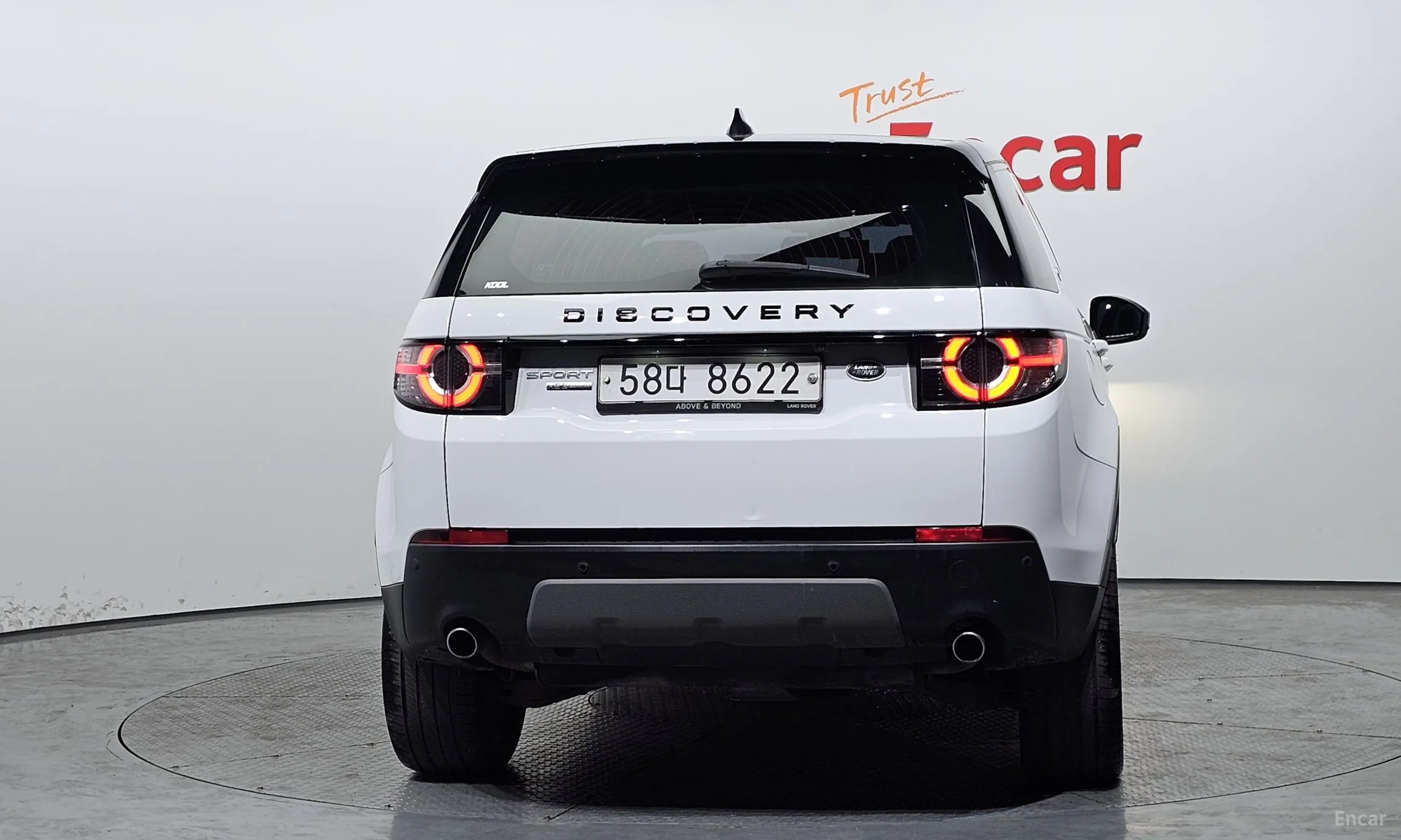 Land Rover Discovery Sports превью 3